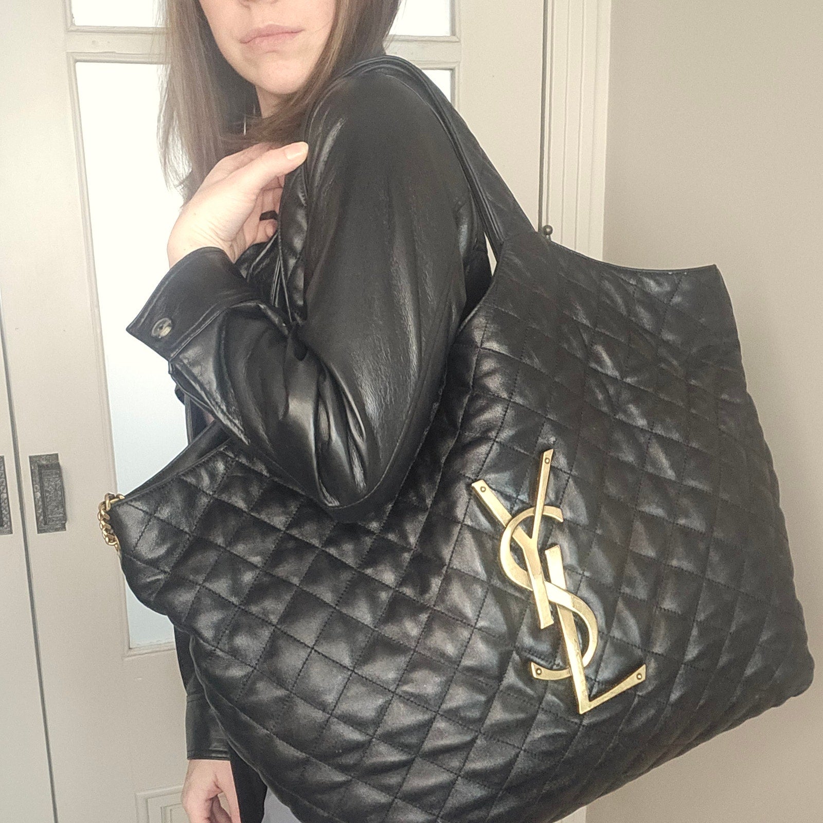 Saint Laurent Icare Maxi Quilted Lambskin Shopping Tote Black