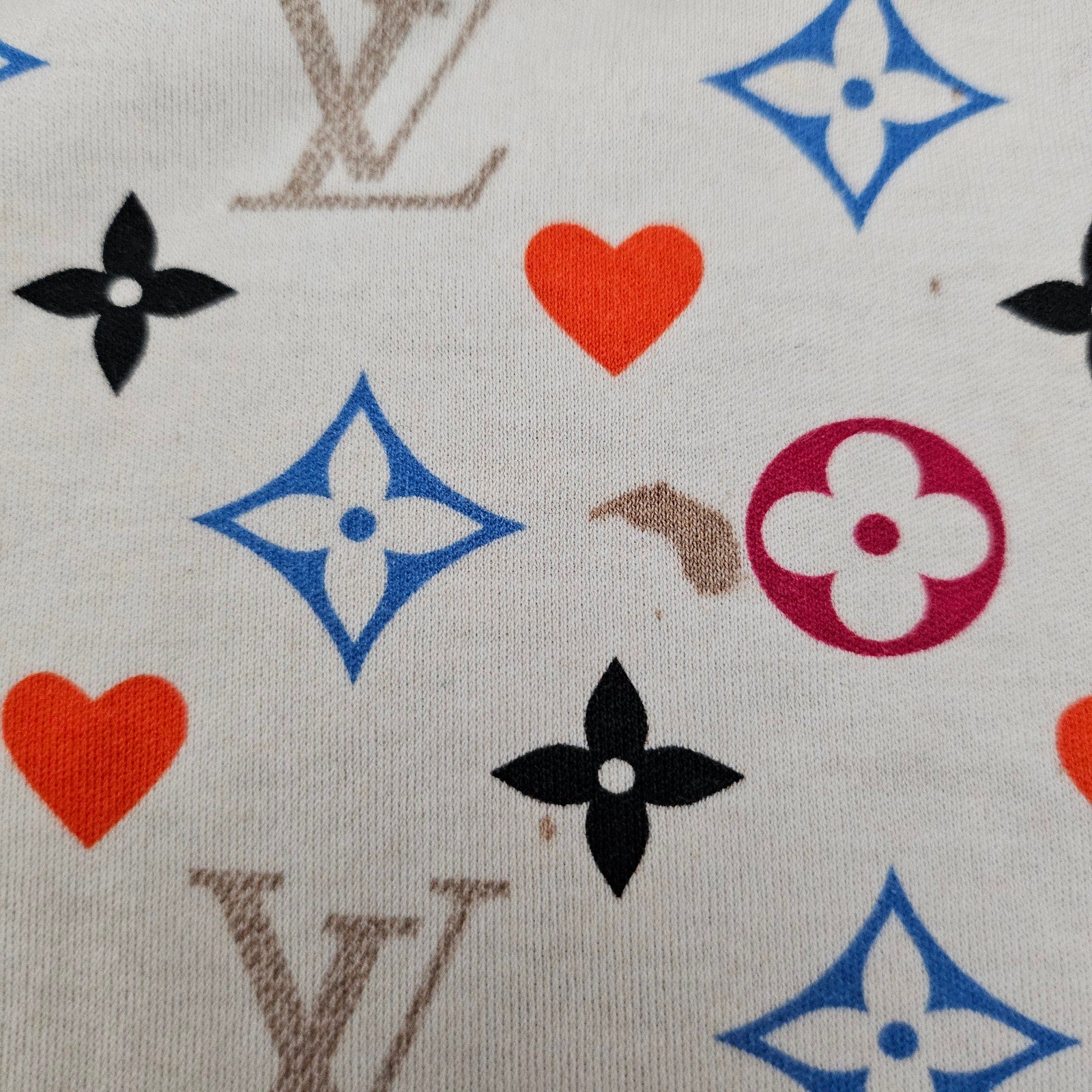 Louis Vuitton Game On T-Shirt Size Small