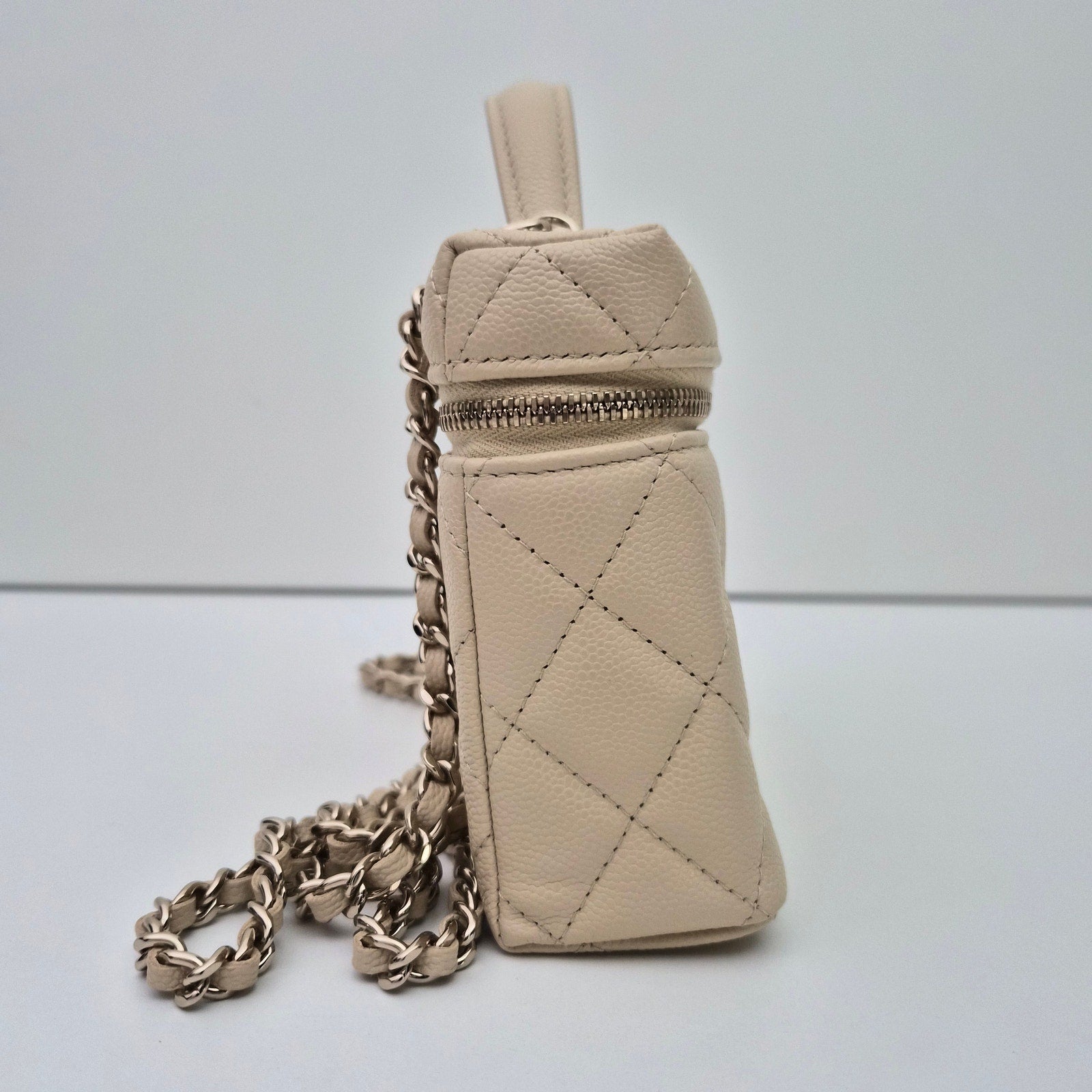 Chanel Caviar Quilted Top Handle Slim Vanity With Chain Beige