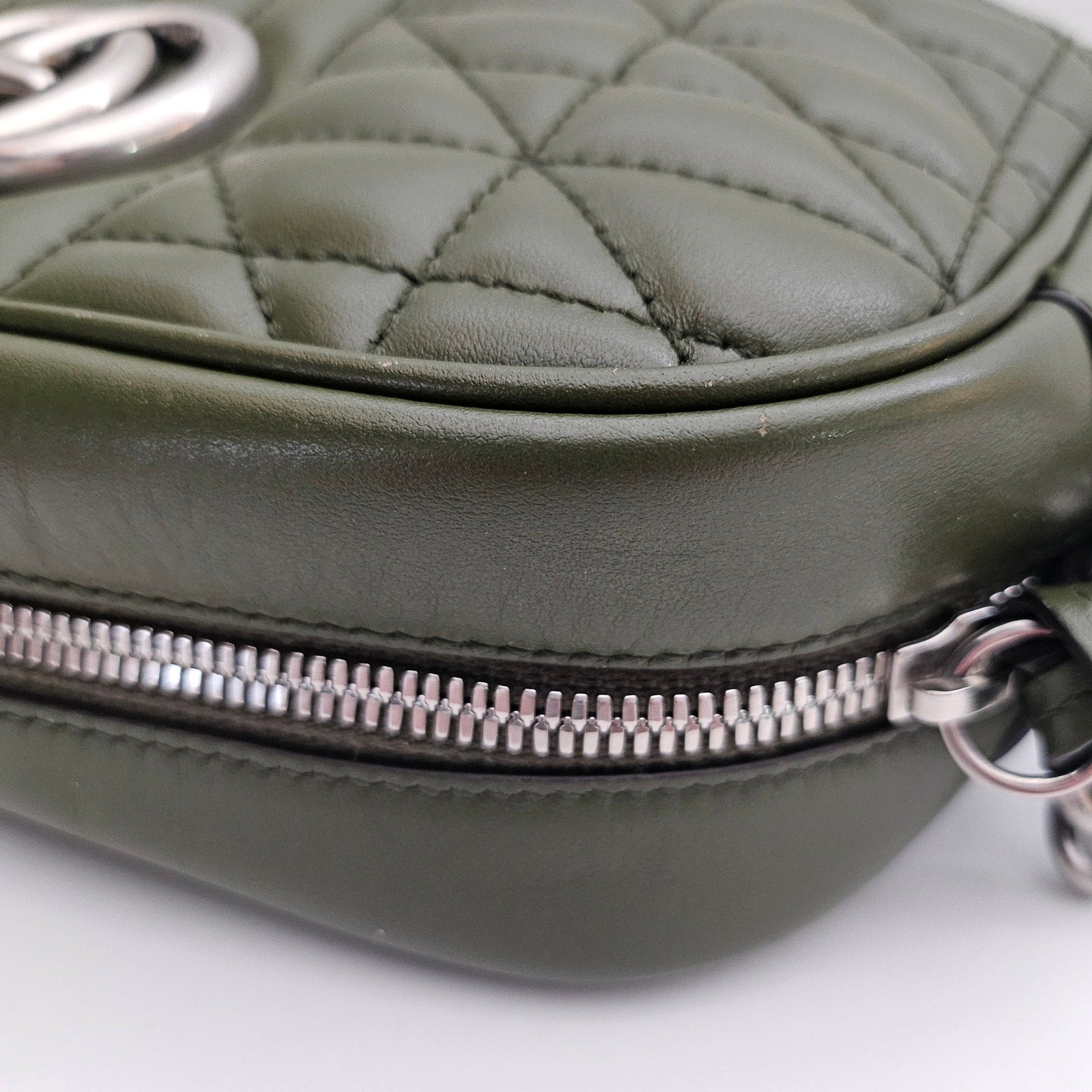 Gucci Calfskin Matelasse Aria Small GG Marmont Chain Shoulder Bag Green