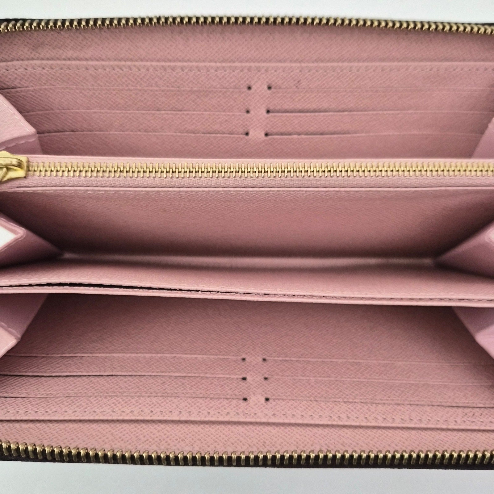 Louis Vuitton Monogram Zippy Wallet Pink Ballerine Interior