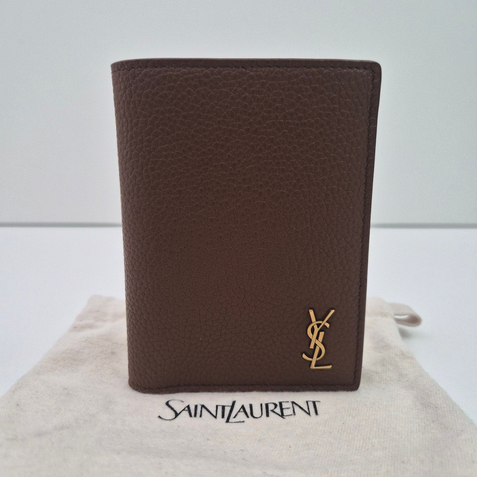 Saint Laurent Tiny Cassandre Credit Card Wallet in Grained Leather Brown