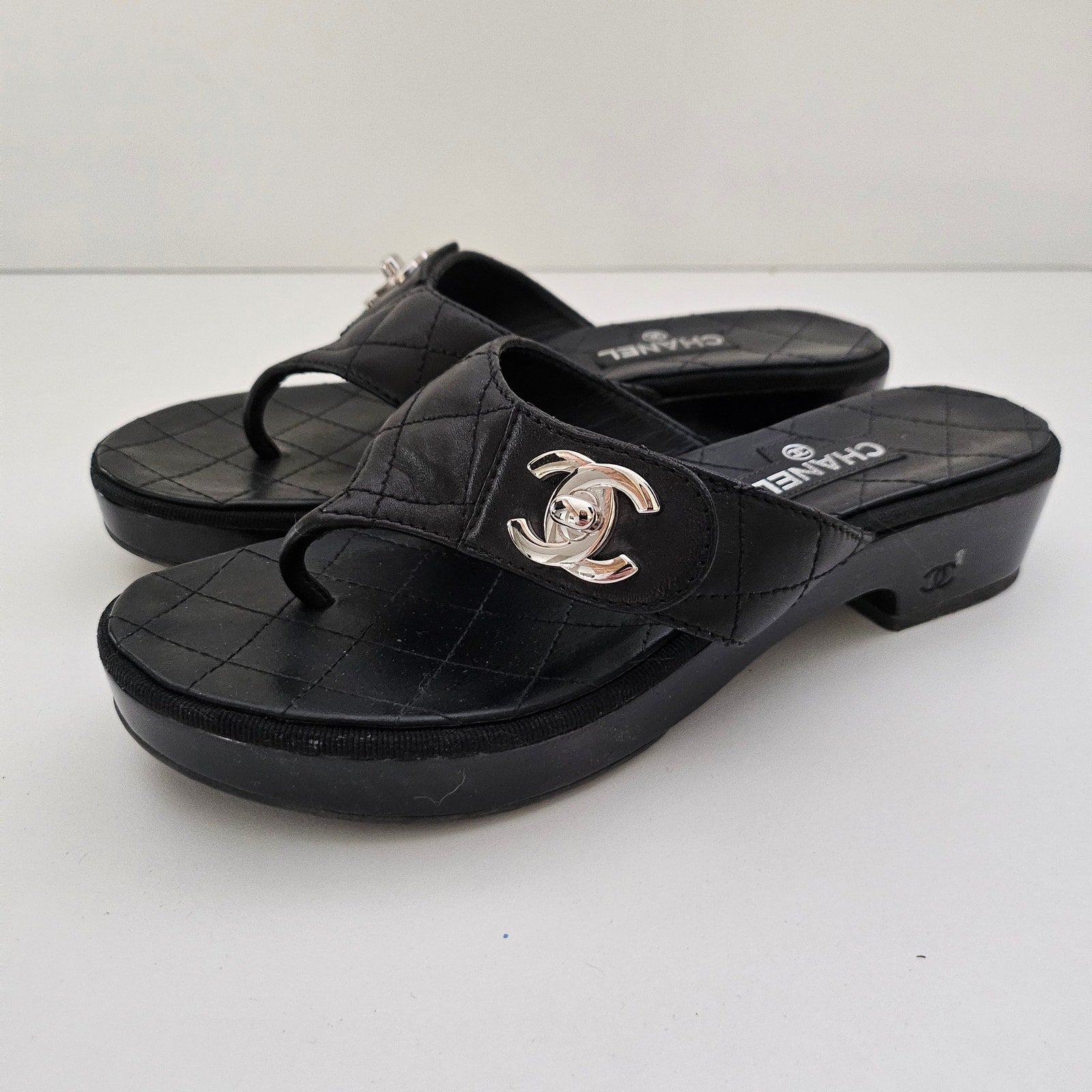 Chanel Turnlock Black Leather Sandals US 8 / EU 38