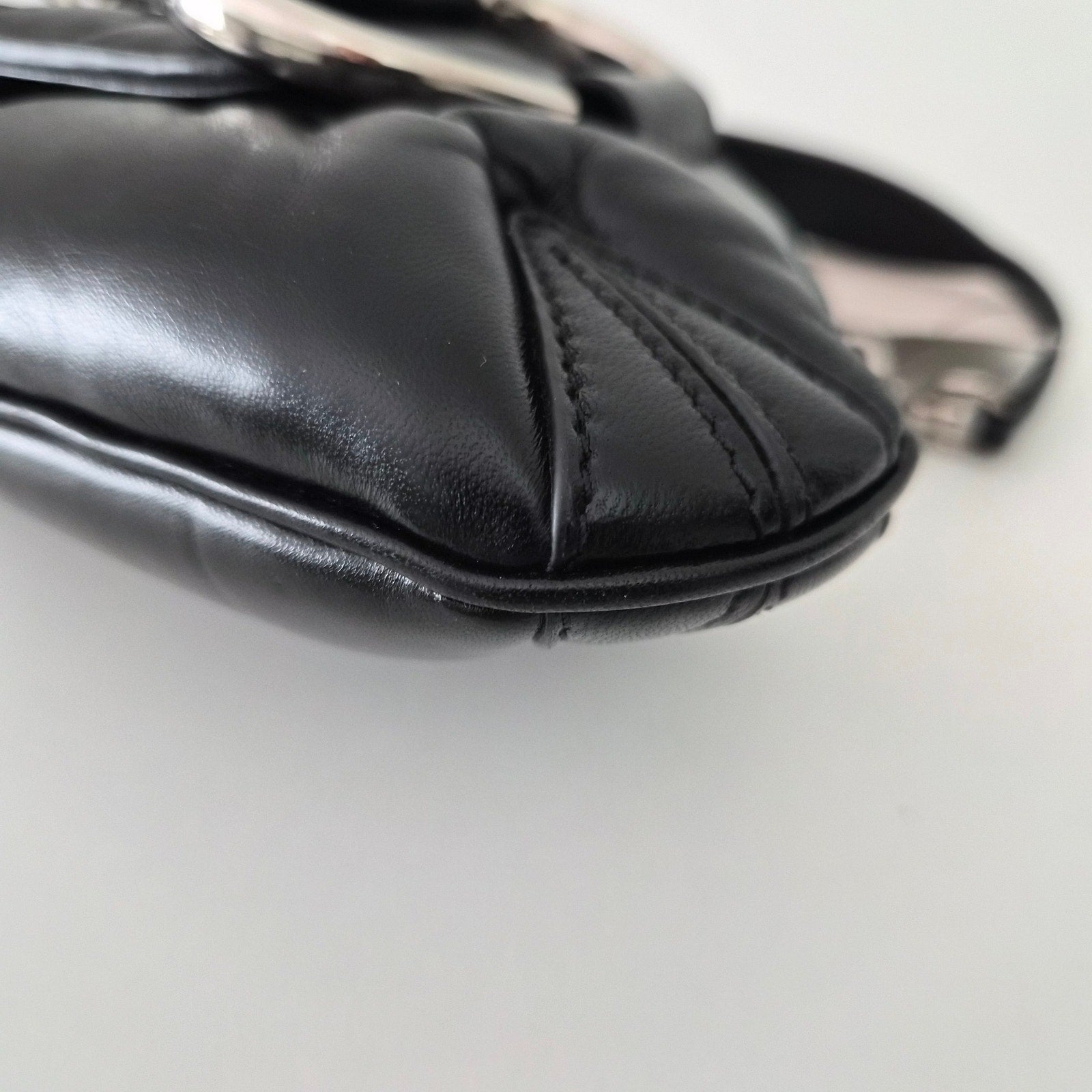 Gucci Large Horsebit Chain Shoulder Bag Vertical Quilted Leather Black