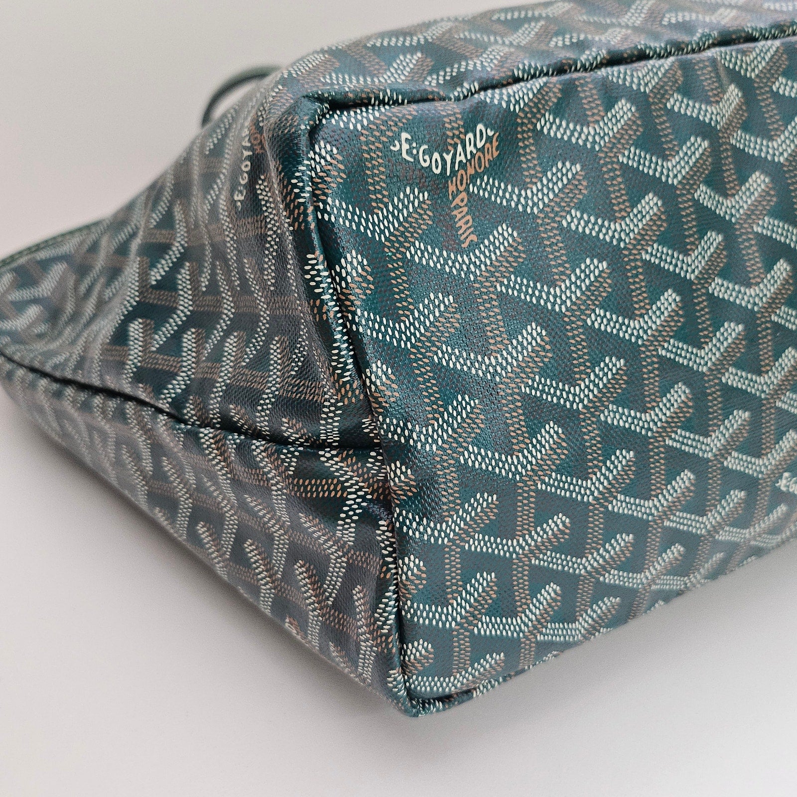 Goyard Goyardine Saint Louis PM Tote Green