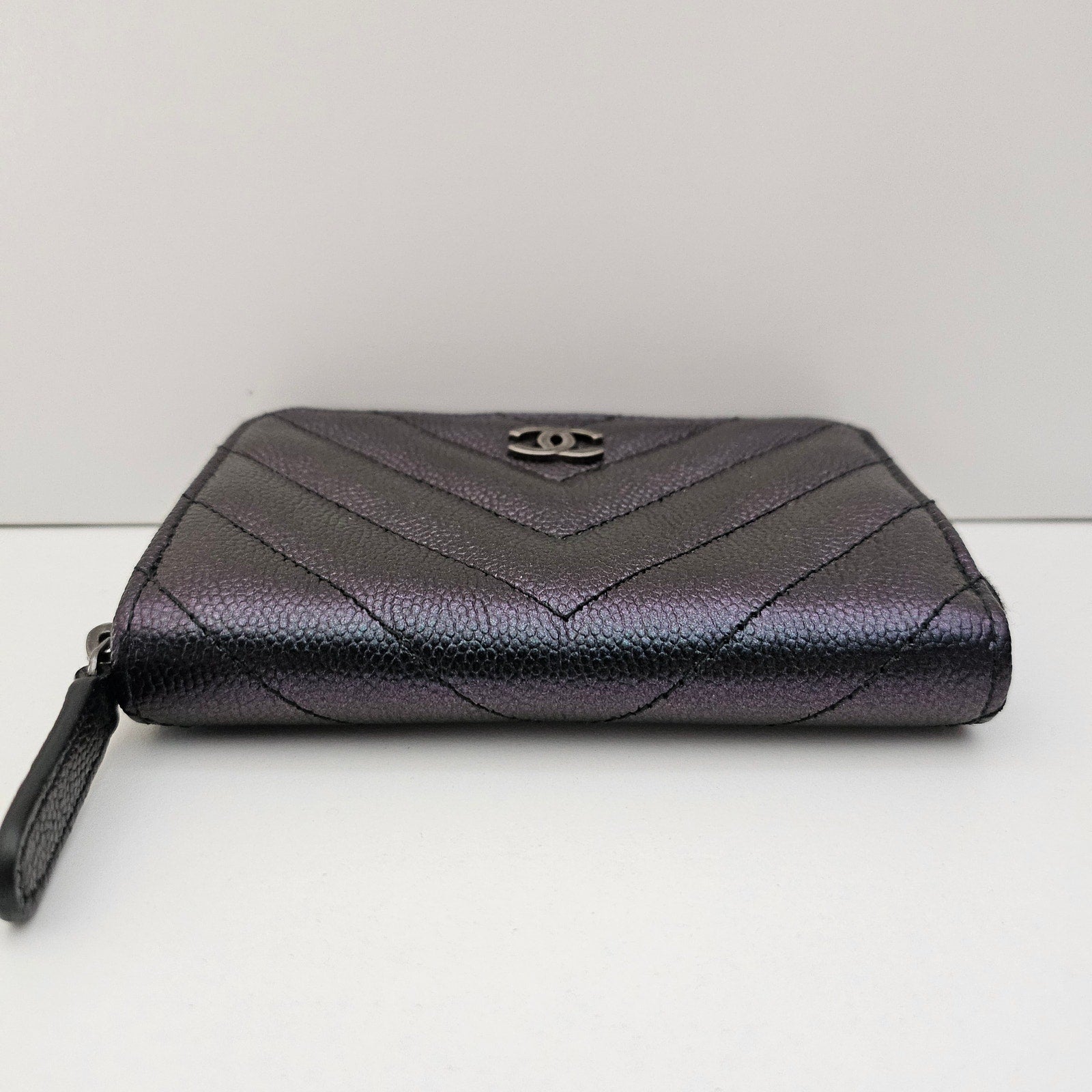 Chanel Chevron 17b Iridescent Caviar Leather Black