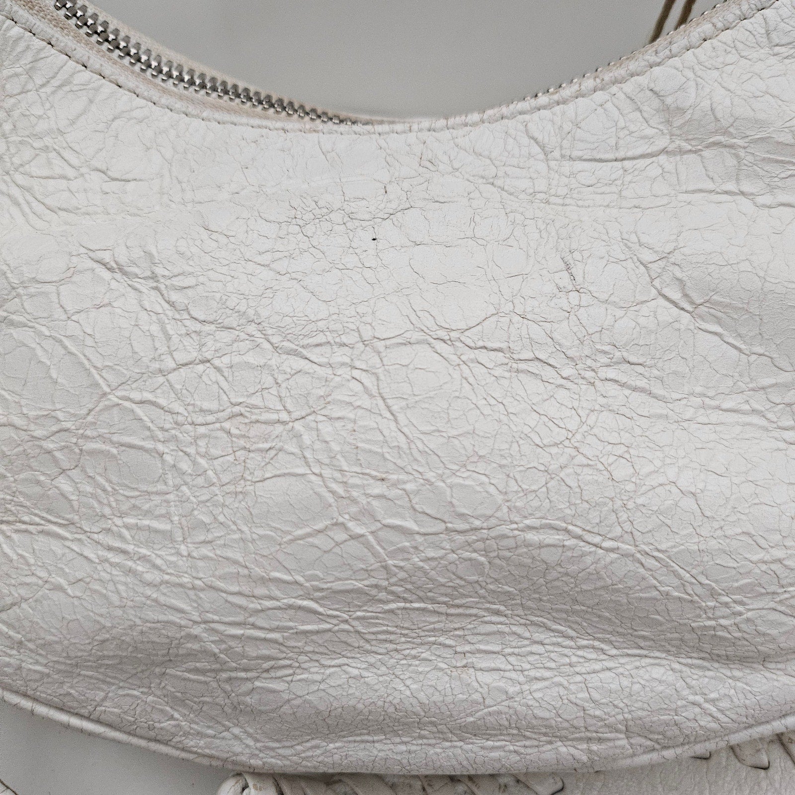 Balenciaga Agneau Arena Le Cagole Shoulder Bag XS White
