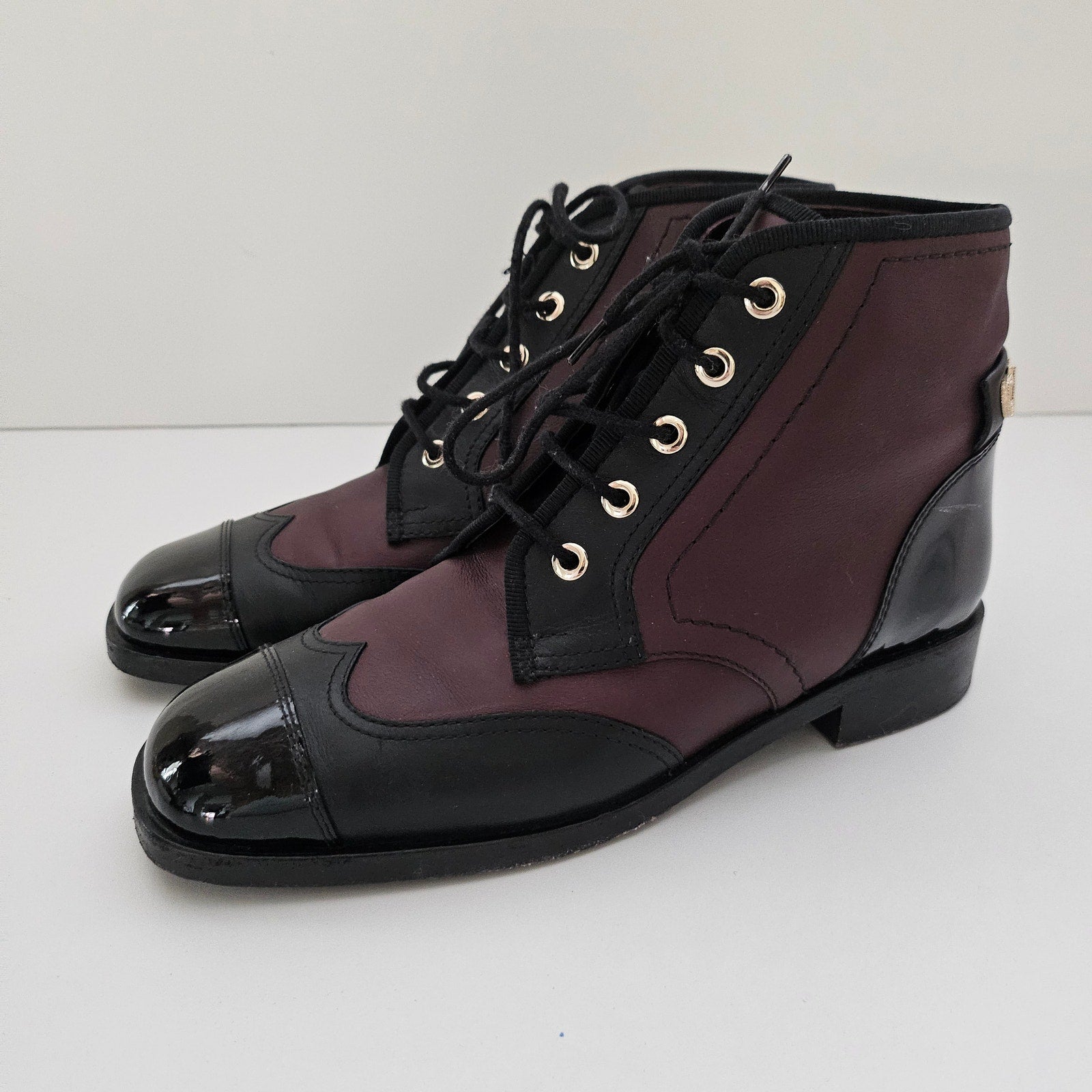Chanel Burgundy/Black Patent and Leather CC Cap Toe Ankle Boots Size US 7.5 / EU 37.5