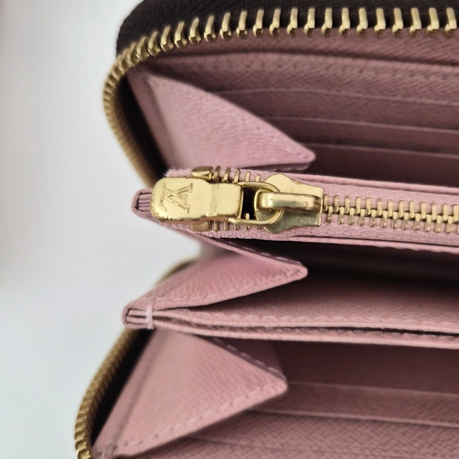 Louis Vuitton Monogram Zippy Wallet Pink Ballerine Interior