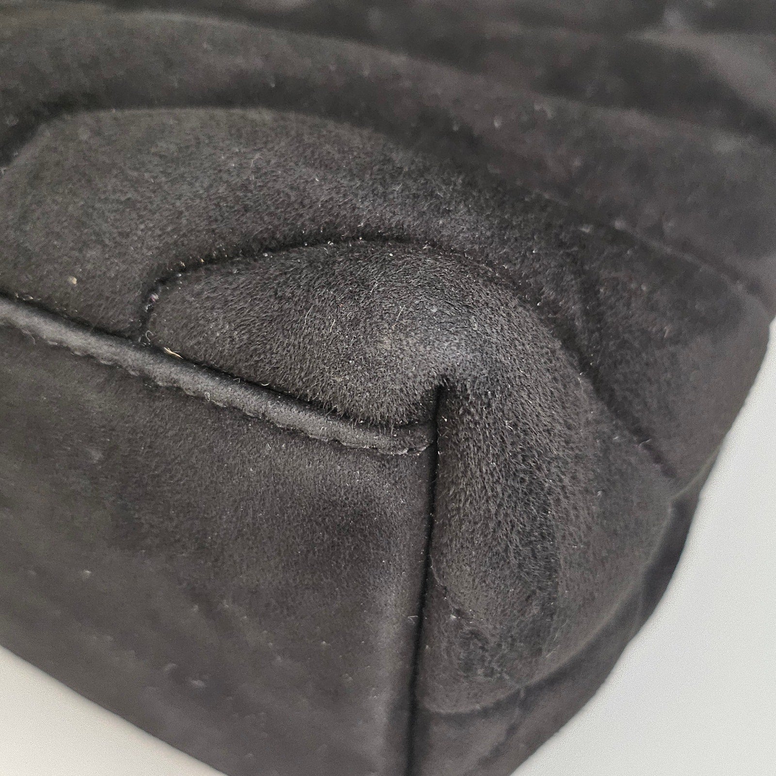 Saint Laurent Small Suede Loulou Shoulder Bag Black