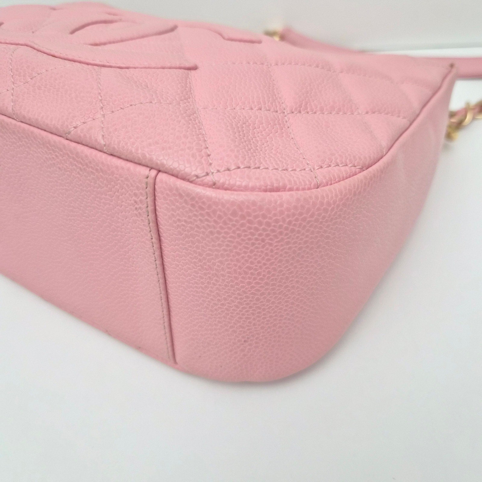 Chanel Vintage Timeless CC Shoulder Bag Pink Caviar Gold Hardware