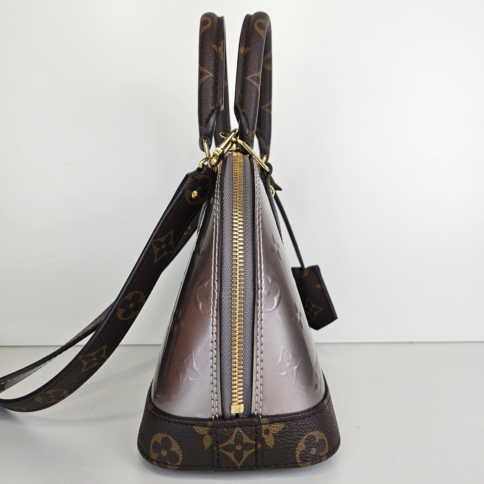 Louis Vuitton Vernis Monogram Alma BB
