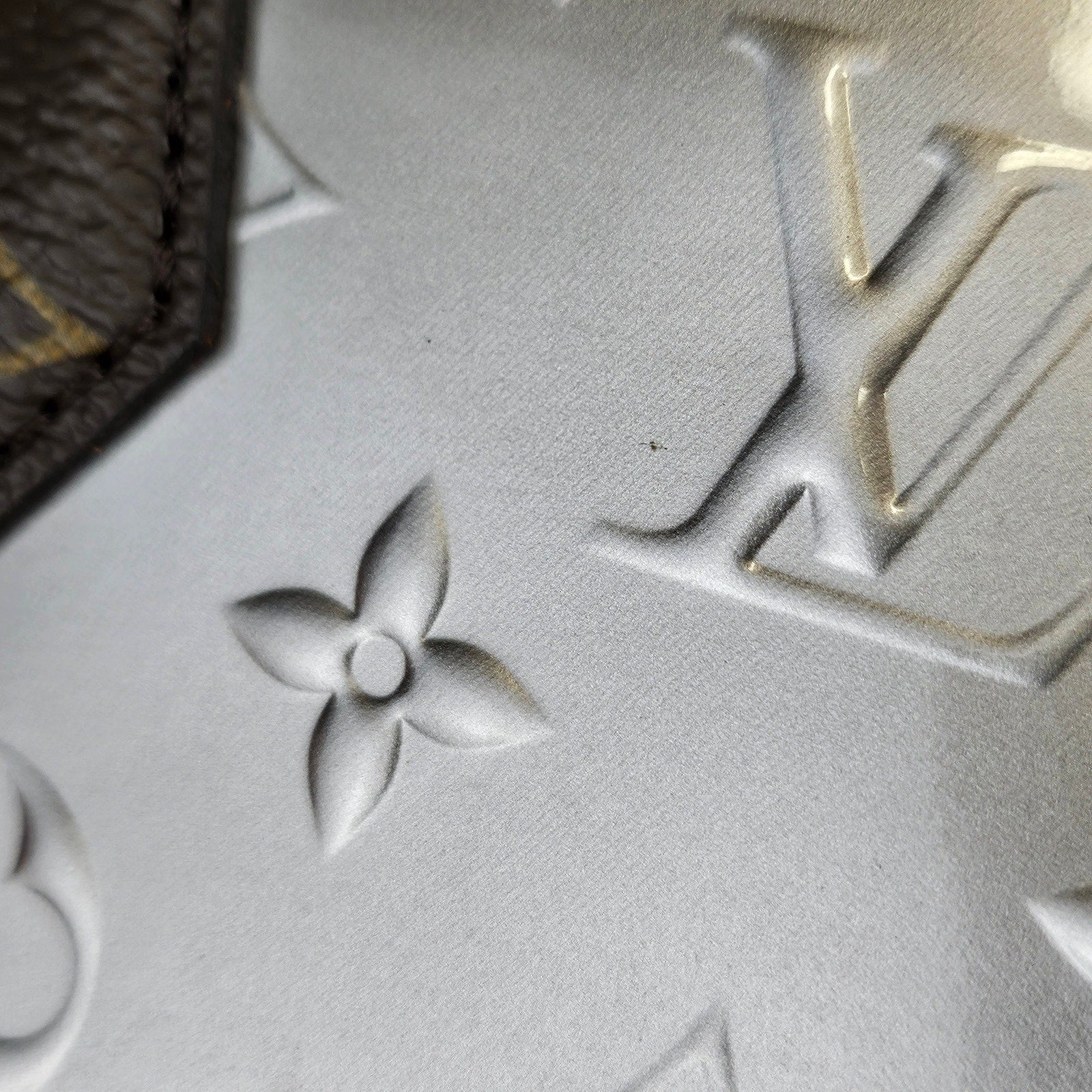 Louis Vuitton Vernis Monogram Alma BB