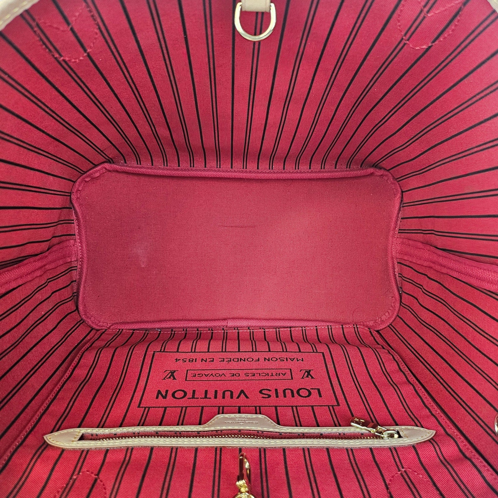 Louis Vuitton Monogram Neverfull MM Tote Cherry Interior