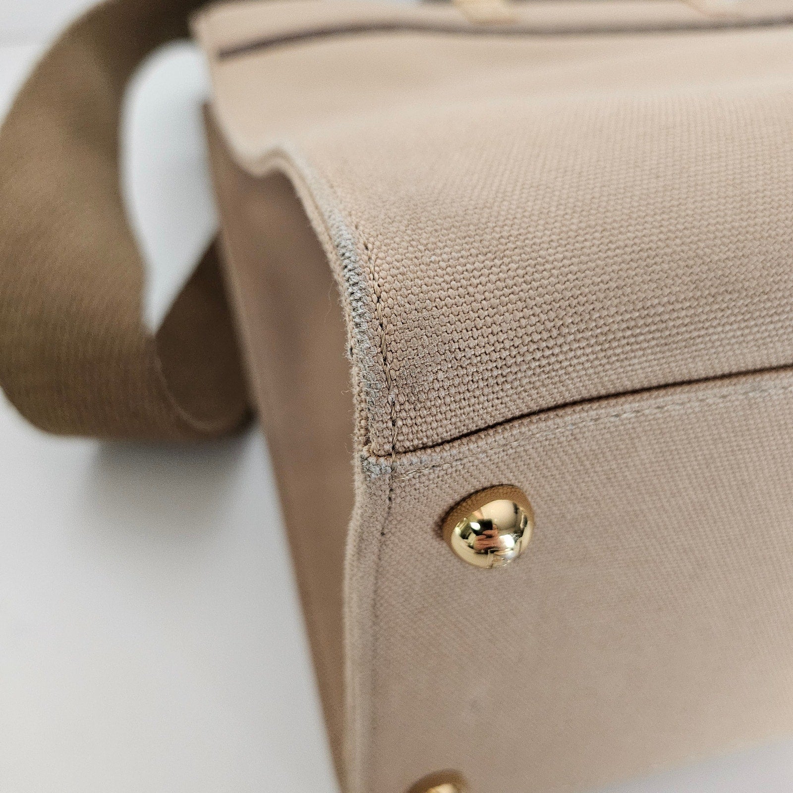 Fendi Canvas Medium Fendi Sunshine Shopper Tote Beige