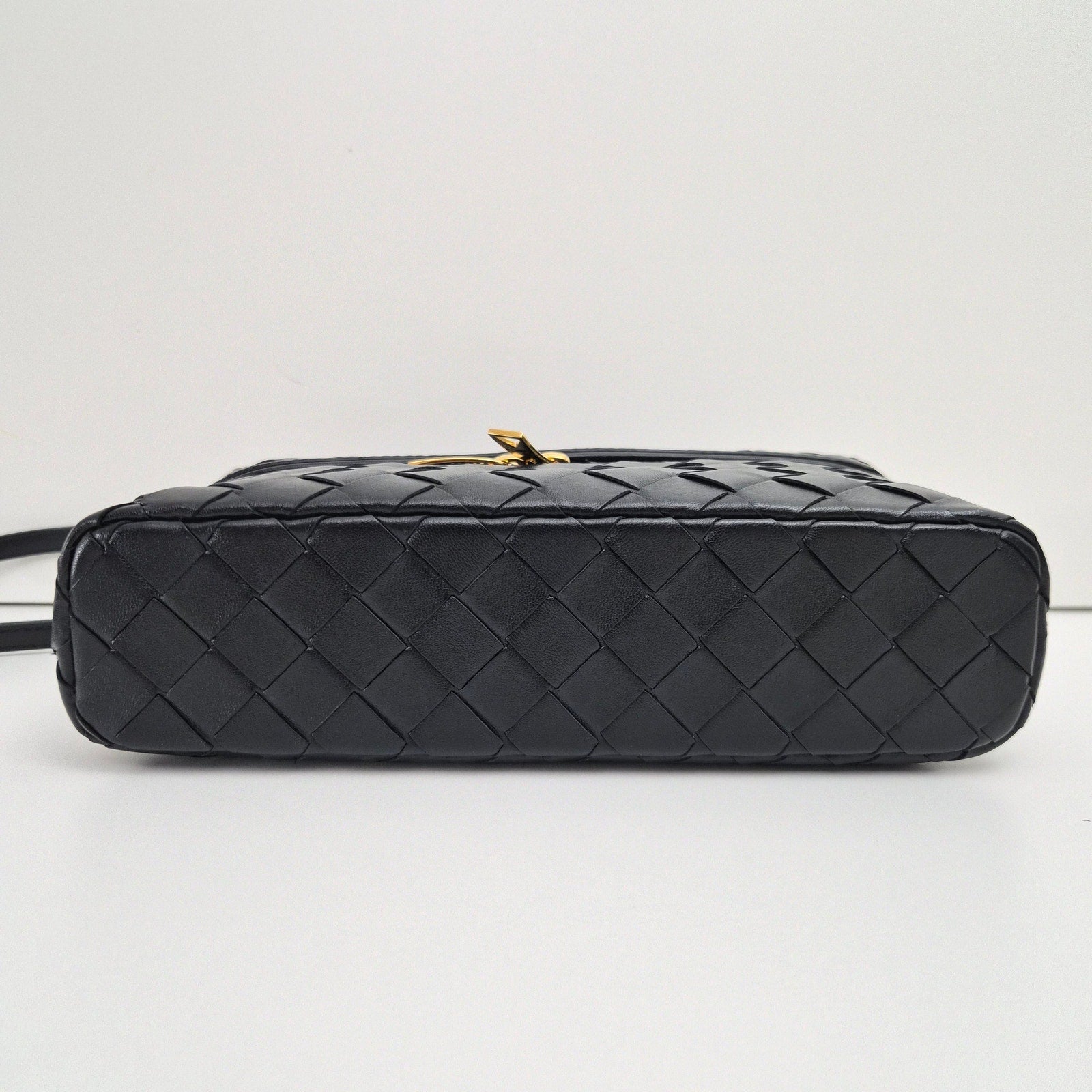 Bottega Veneta Calfskin Intrecciato Bang Bang Vanity Case Black