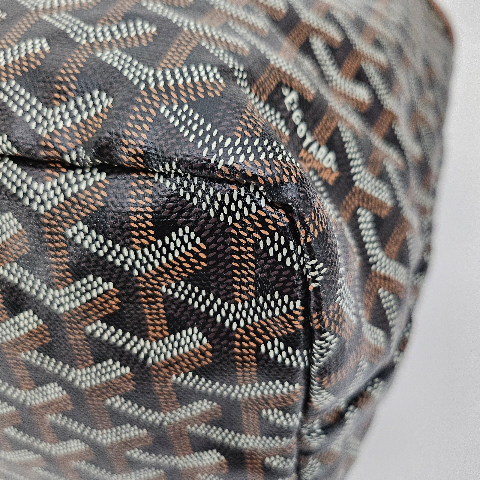 Goyard Goyardine Saint Louis Tote PM Black Gold