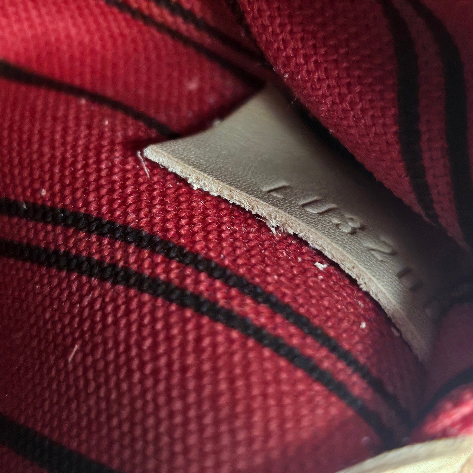 Louis Vuitton Monogram Neverfull MM Tote Cherry Interior