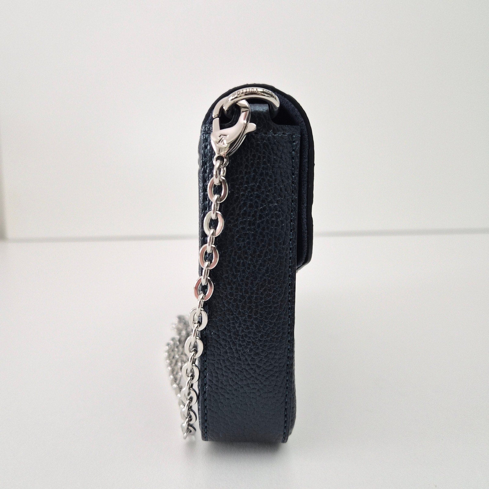 Louis Vuitton Limited Edition Shimmery Ink Black Leather Felicie Pochette