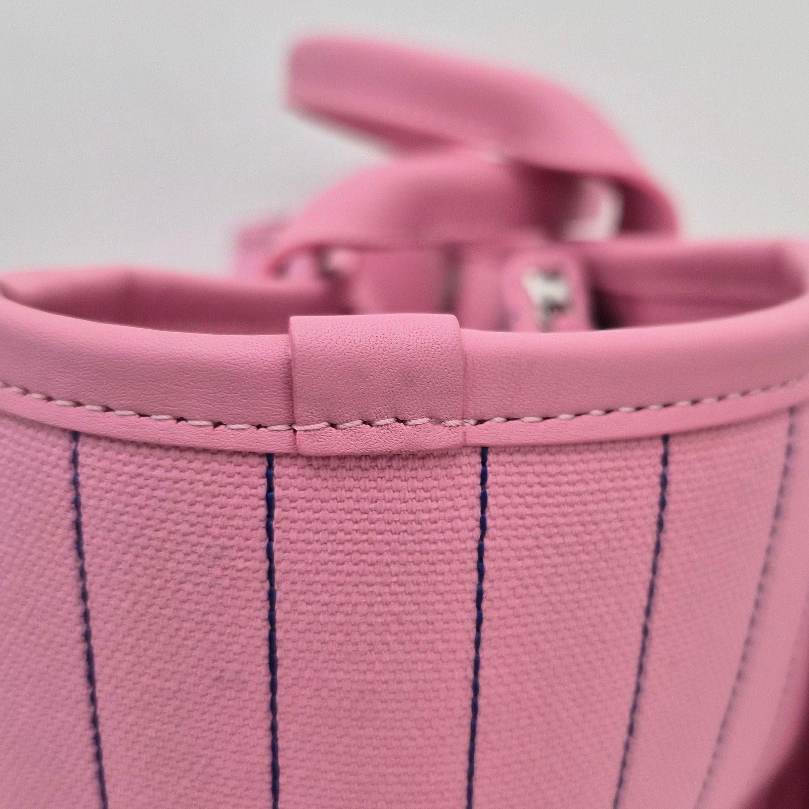 Chanel Deauville Medium Tote Bag Pink Pinstriped Canvas Blue Logo + Pouch