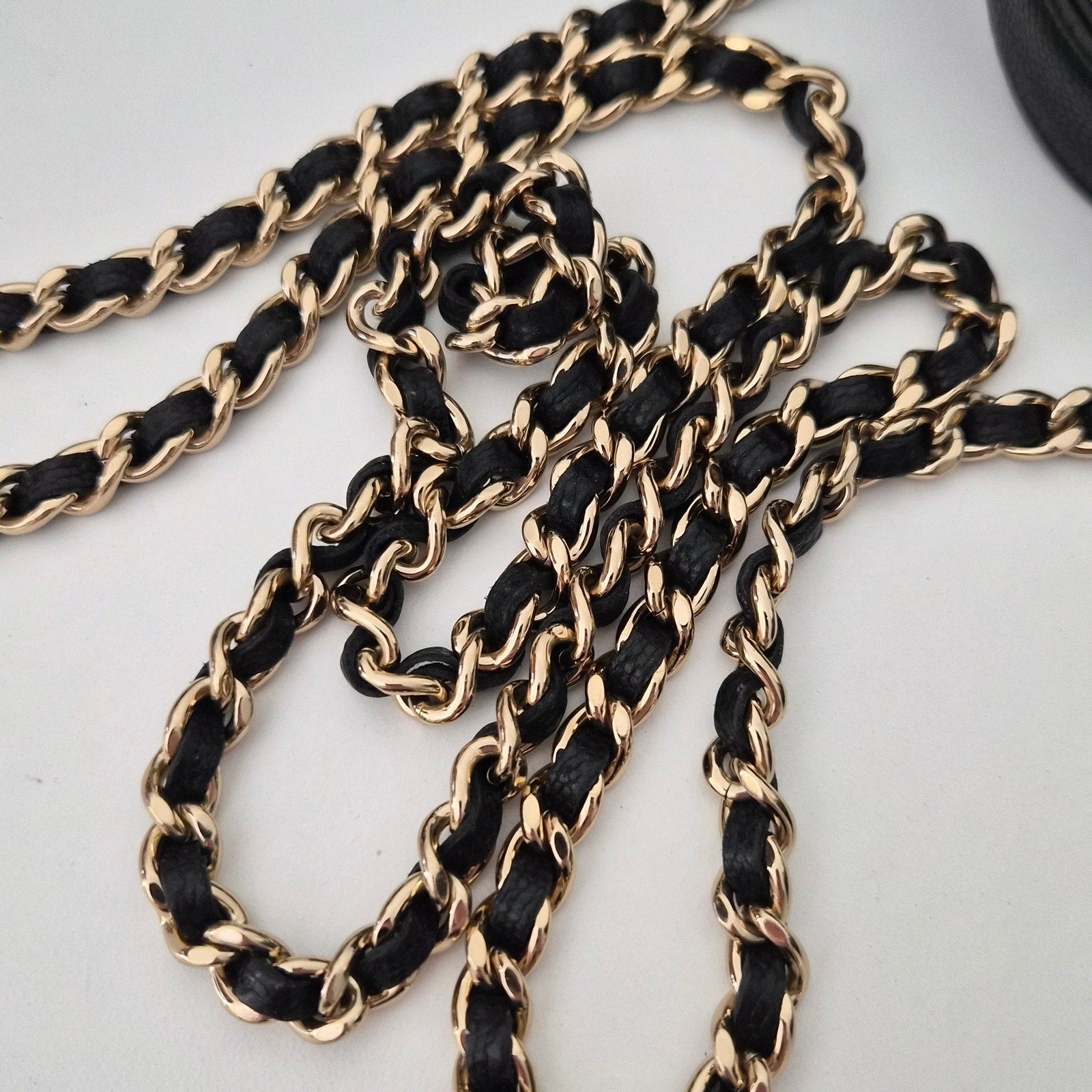 Chanel Caviar Quilted Top Handle Vanity With Chain Black