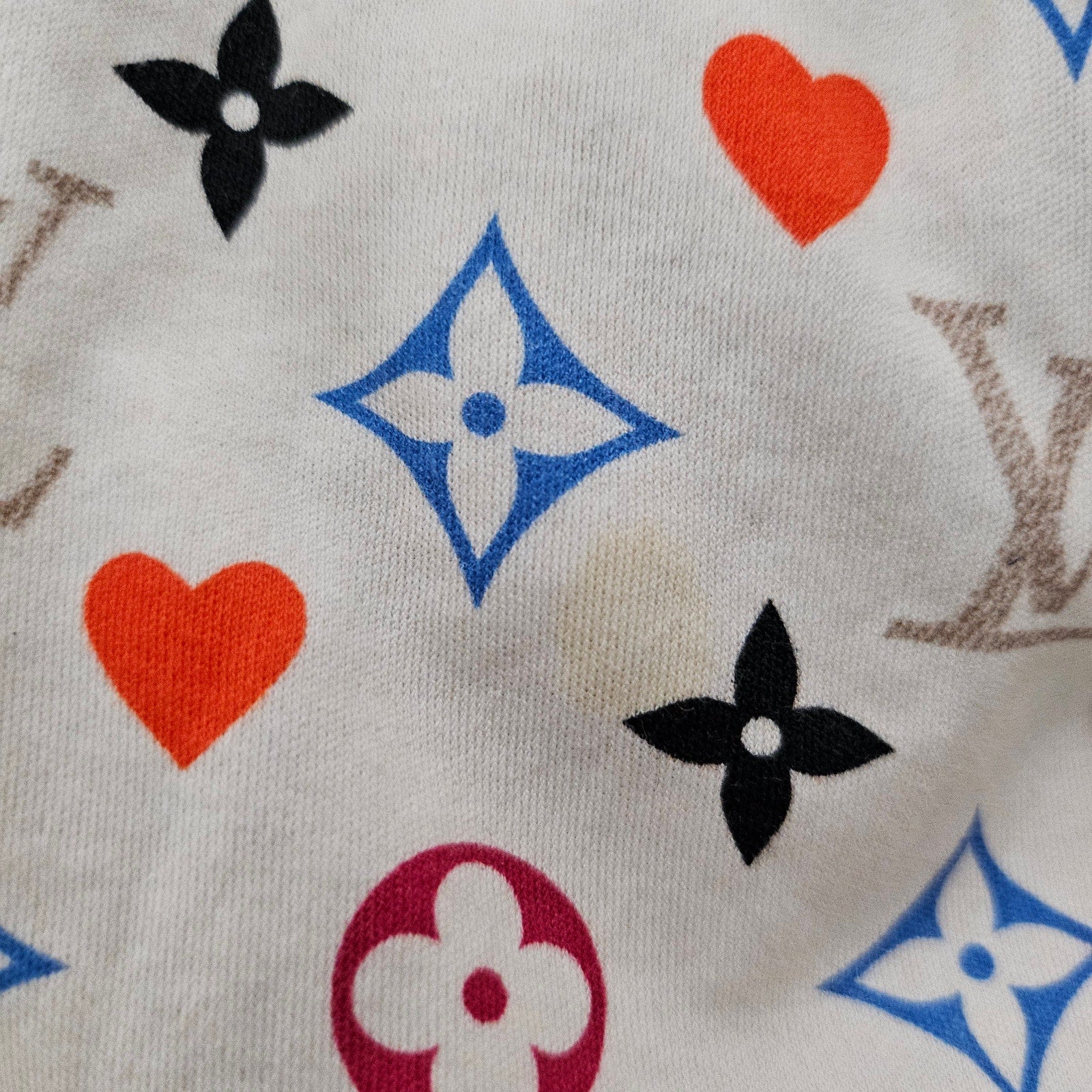 Louis Vuitton Game On T-Shirt Size Small
