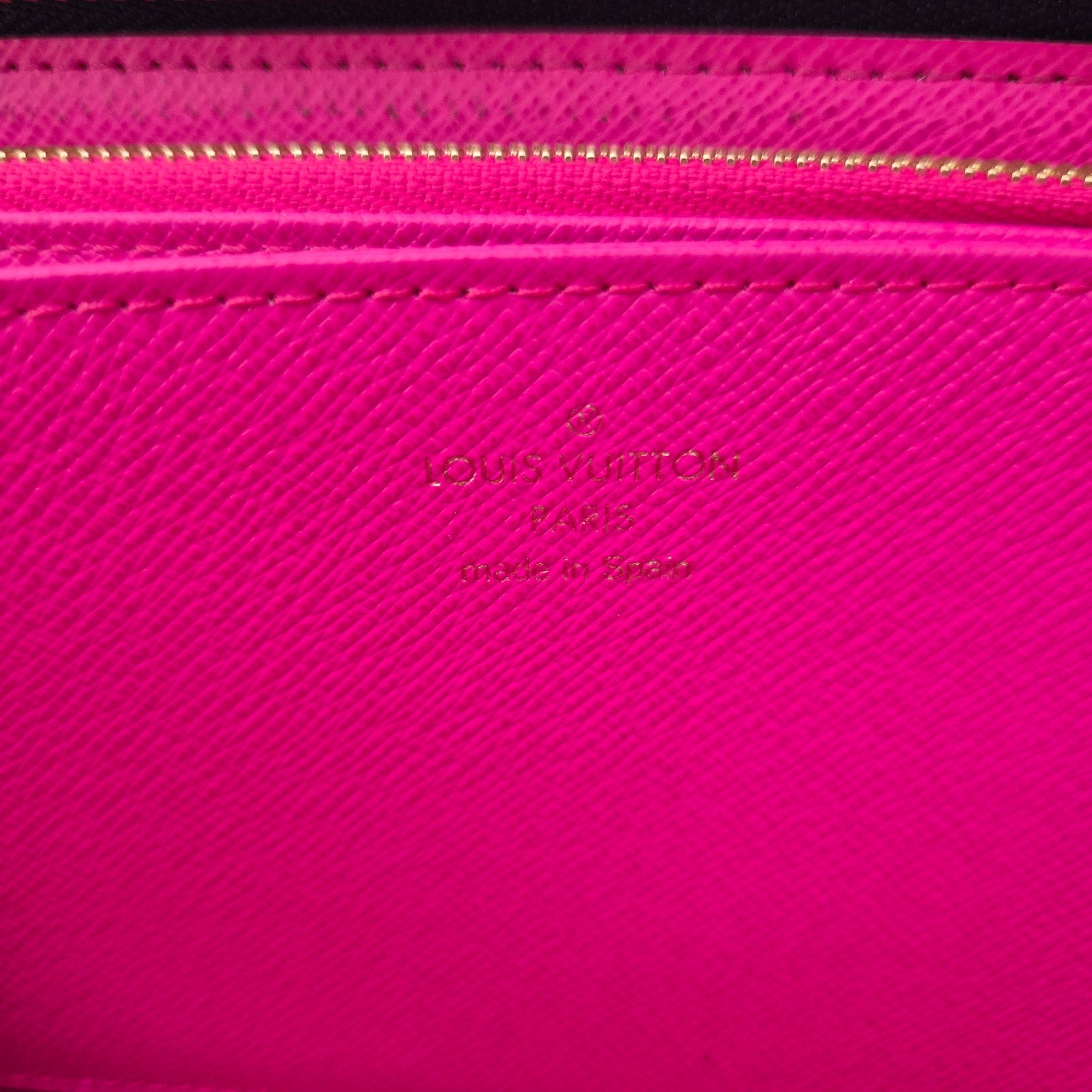 Louis Vuitton Monogram Giant Spring In The City Zippy Wallet Midnight Fuchsia