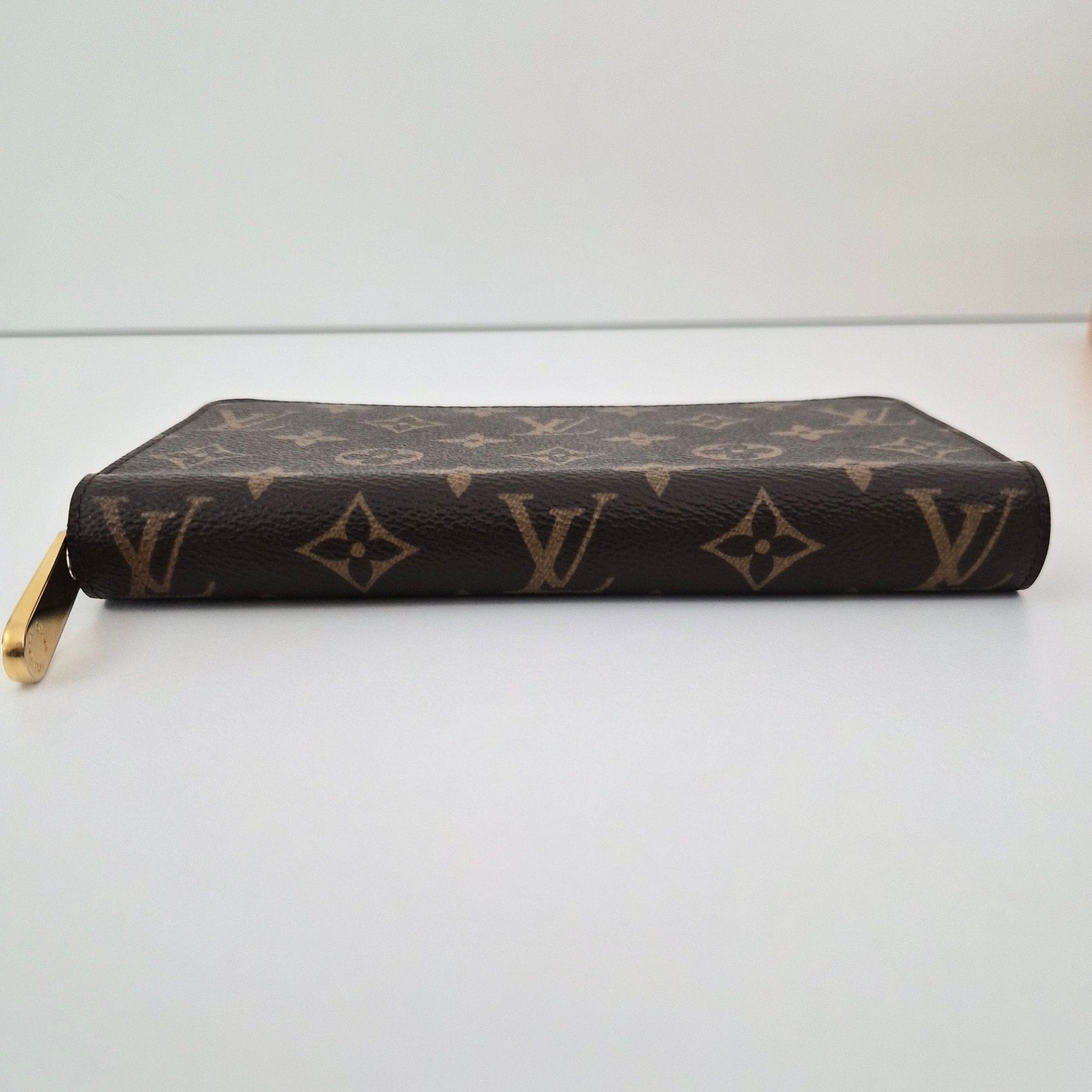 Louis Vuitton Monogram Zippy Wallet Pink Ballerine Interior