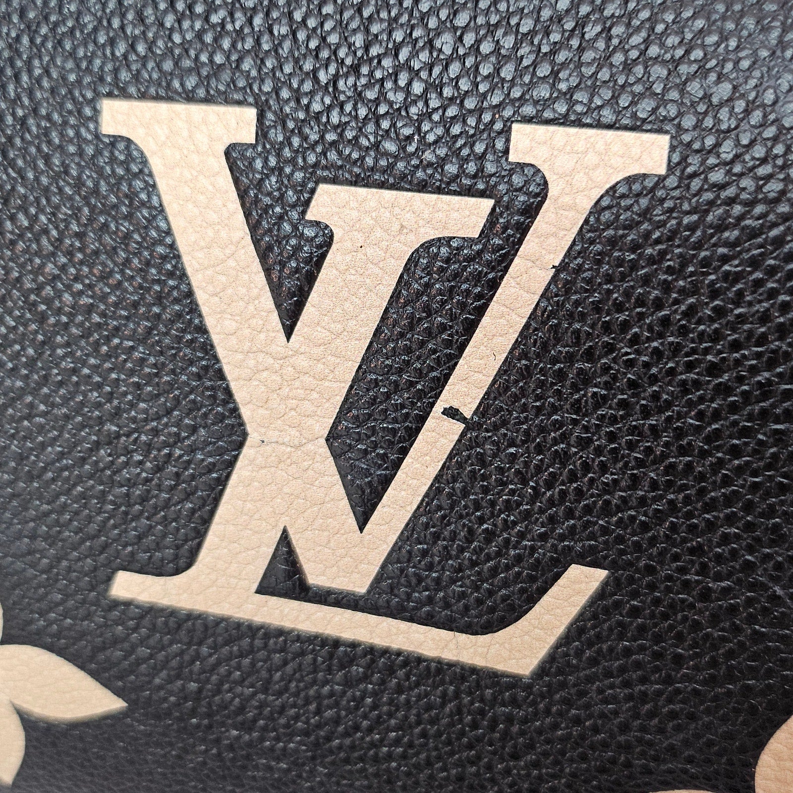 Louis Vuitton Speedy 25 Bandouliere Giant Monogram Empreinte Leather