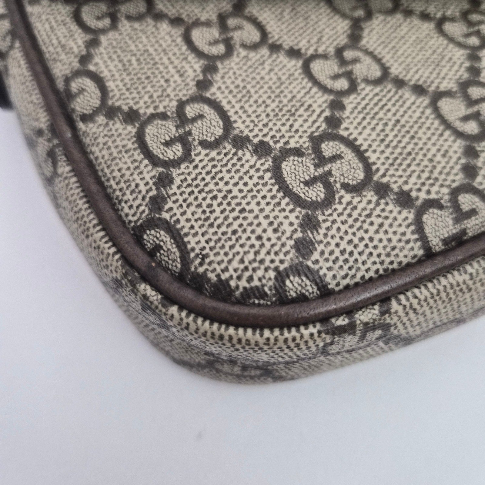 Gucci GG Supreme Monogram Ophidia Pochette Envelope Bag