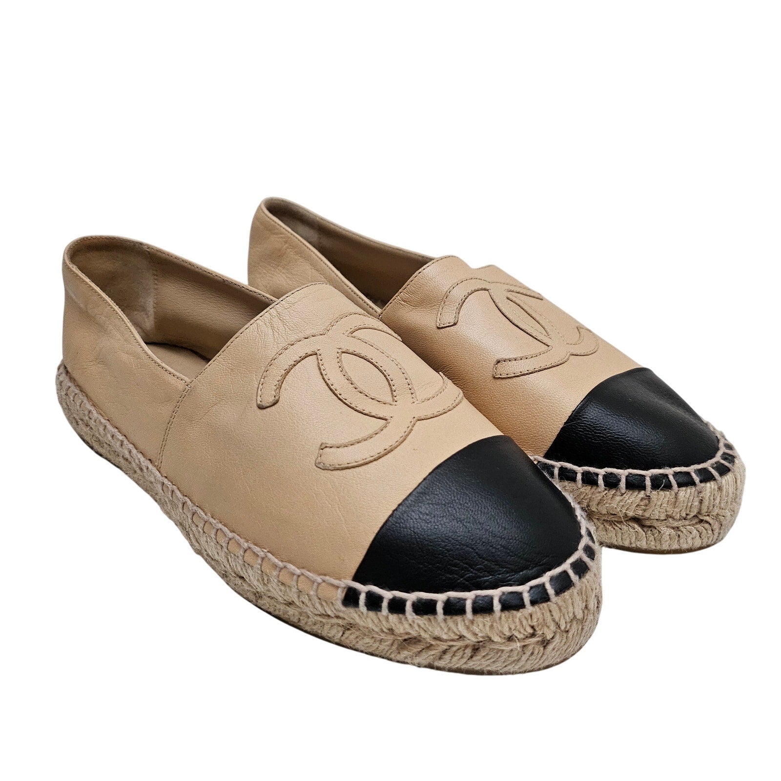 Chanel Bi-Color Black Beige Lambskin CC Logo Espadrilles US 7 / EU 37