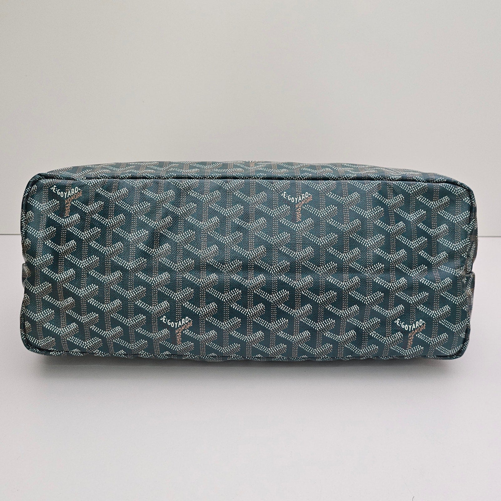 Goyard Goyardine Saint Louis PM Tote Green