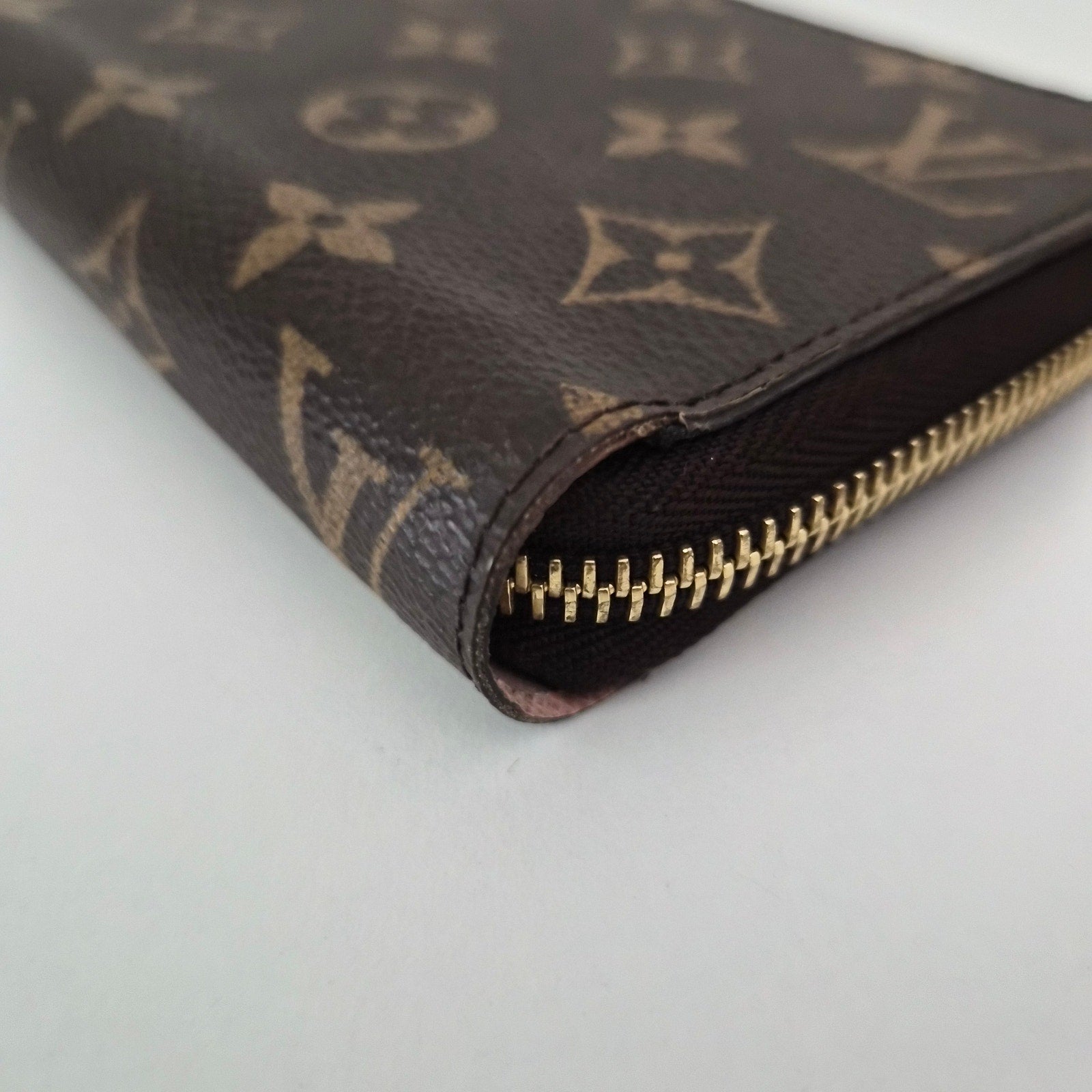 Louis Vuitton Monogram Zippy Wallet Pink Ballerine Interior