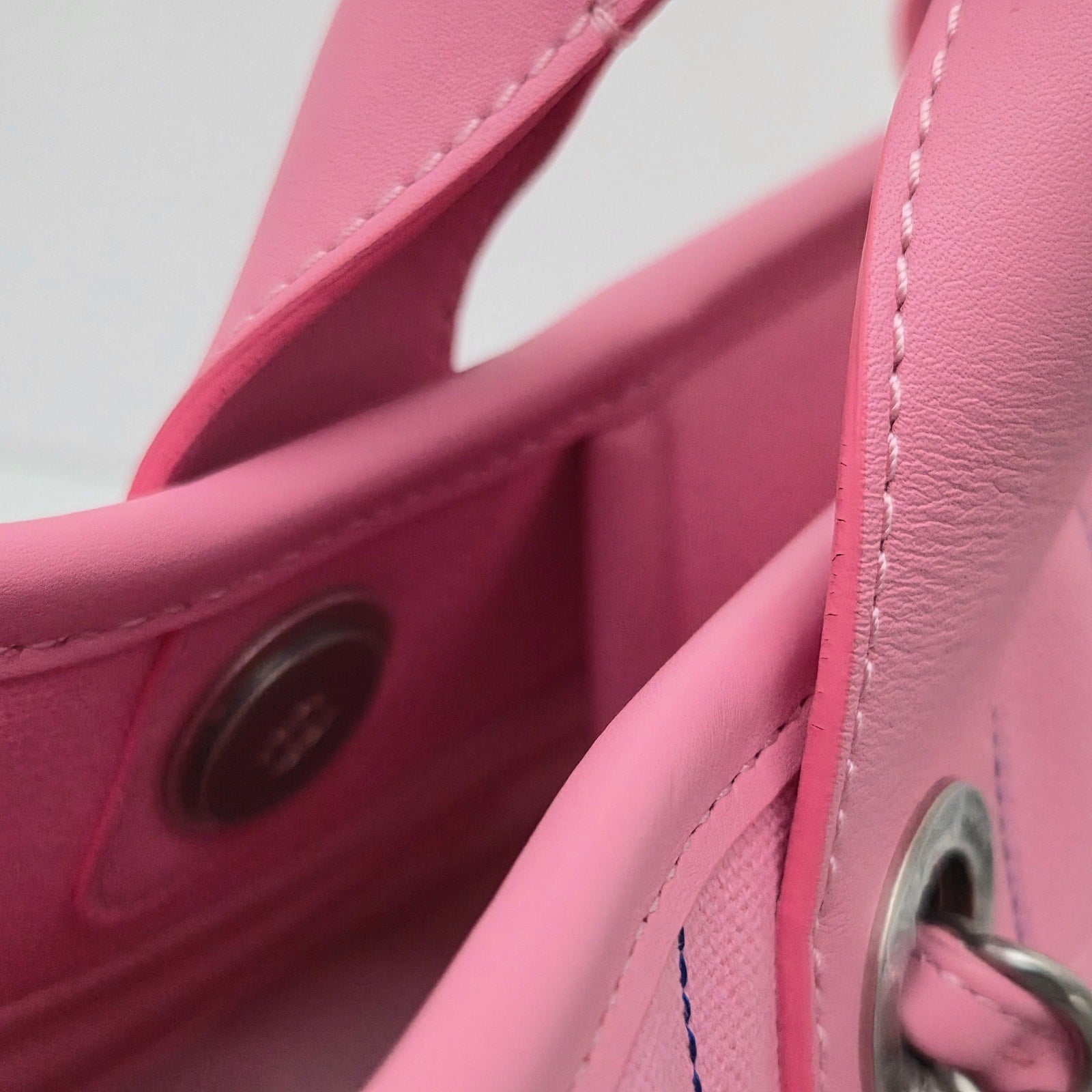 Chanel Deauville Medium Tote Bag Pink Pinstriped Canvas Blue Logo + Pouch