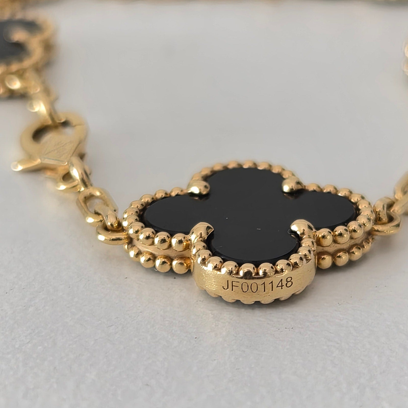 Van Cleef & Arpels Vintage Alhambra 5 Motifs Bracelet 18K Yellow Gold and Onyx