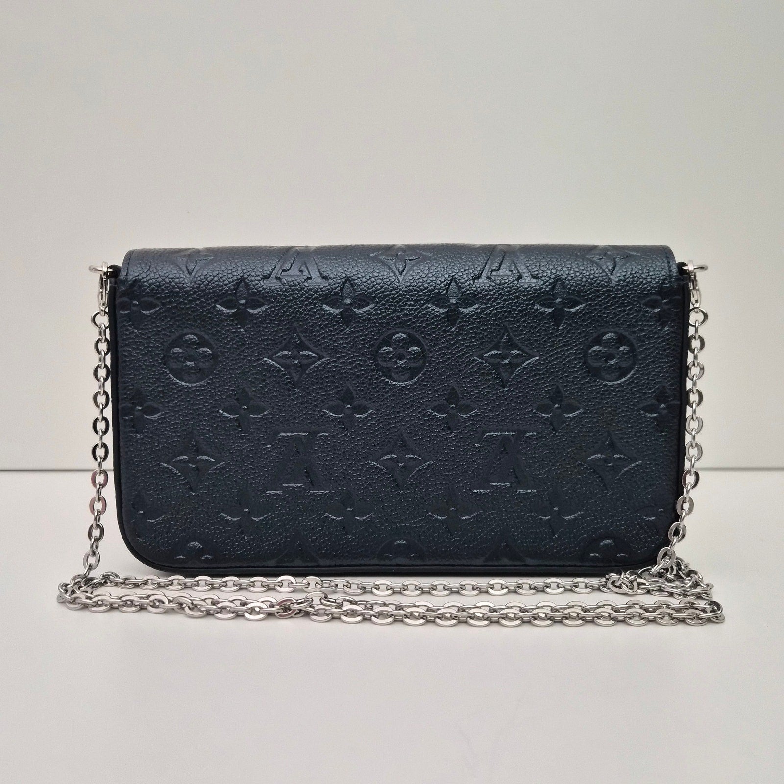 Louis Vuitton Limited Edition Shimmery Ink Black Leather Felicie Pochette