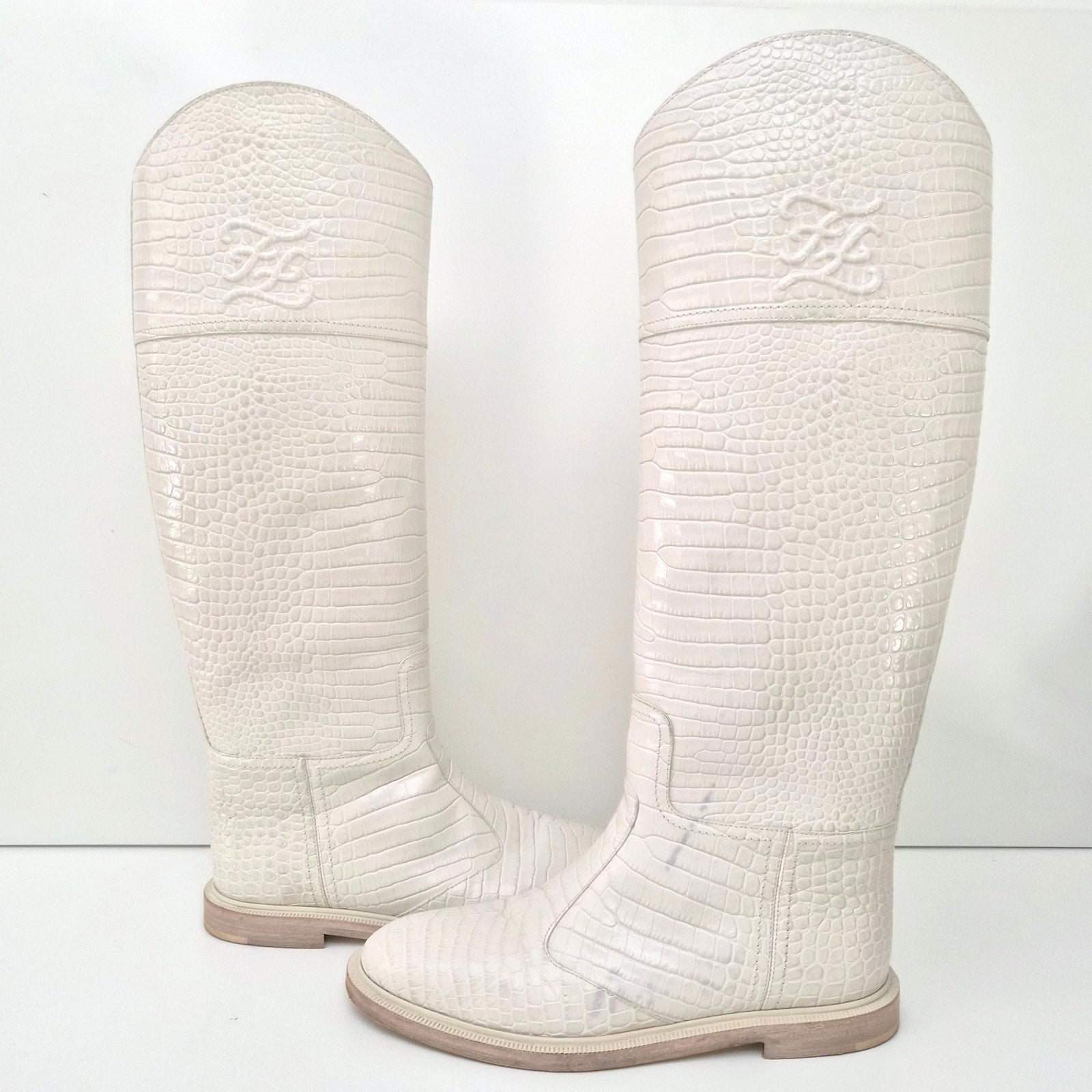 Fendi Karligraphy Cream Logo Croc Embossed Riding Boots Size US 8.5 / EU 38.5