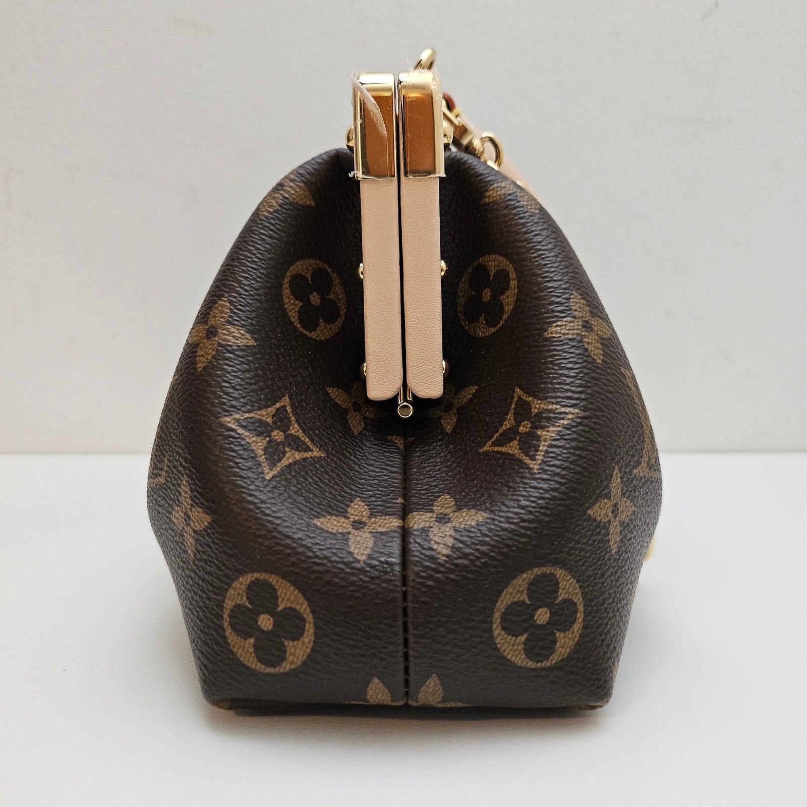 Louis Vuitton Monogram Top Handle Frame Clutch