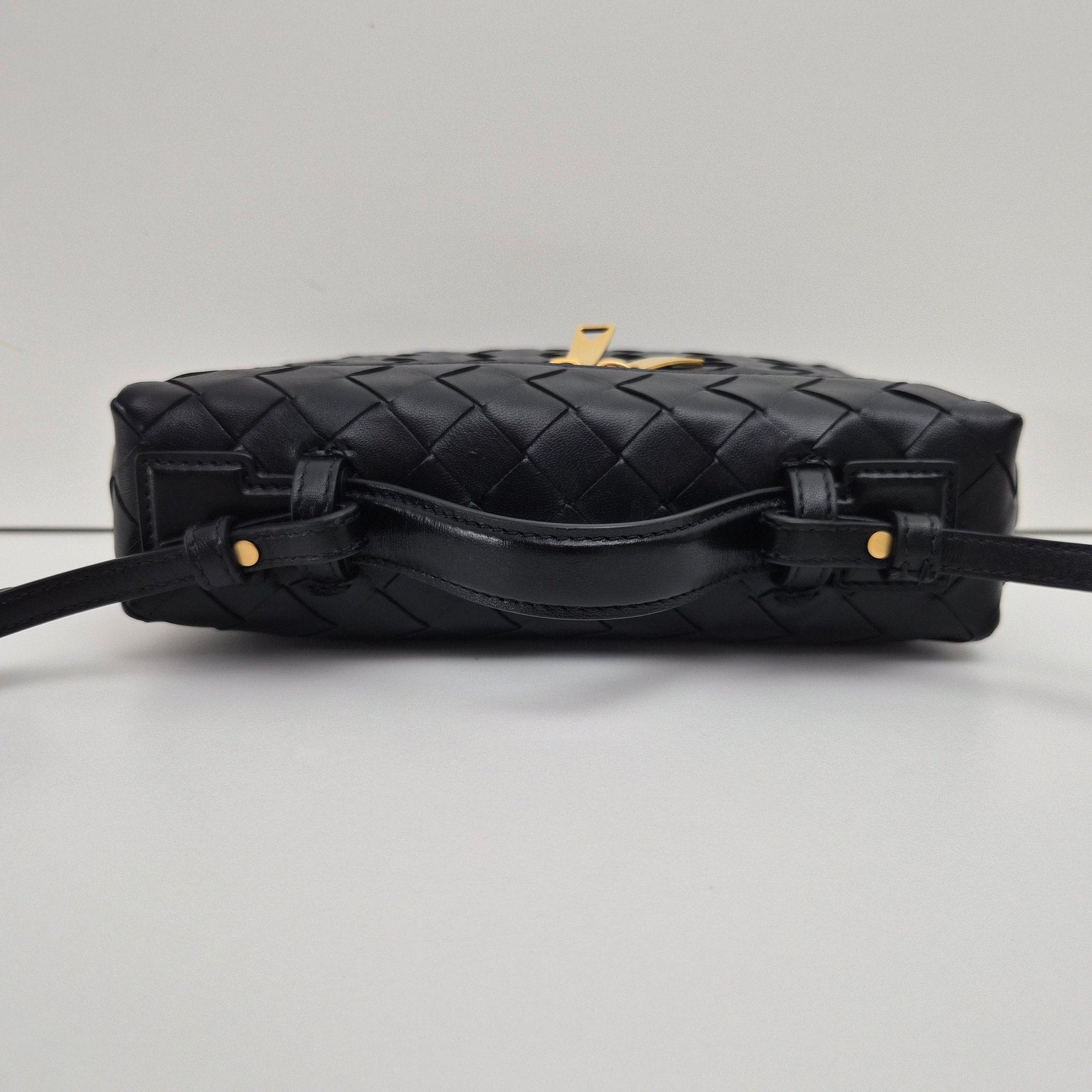 Bottega Veneta Calfskin Intrecciato Bang Bang Vanity Case Black