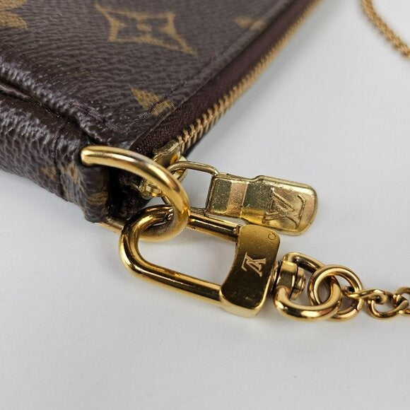 Louis Vuitton Monogram Pochette Mini Accessoires