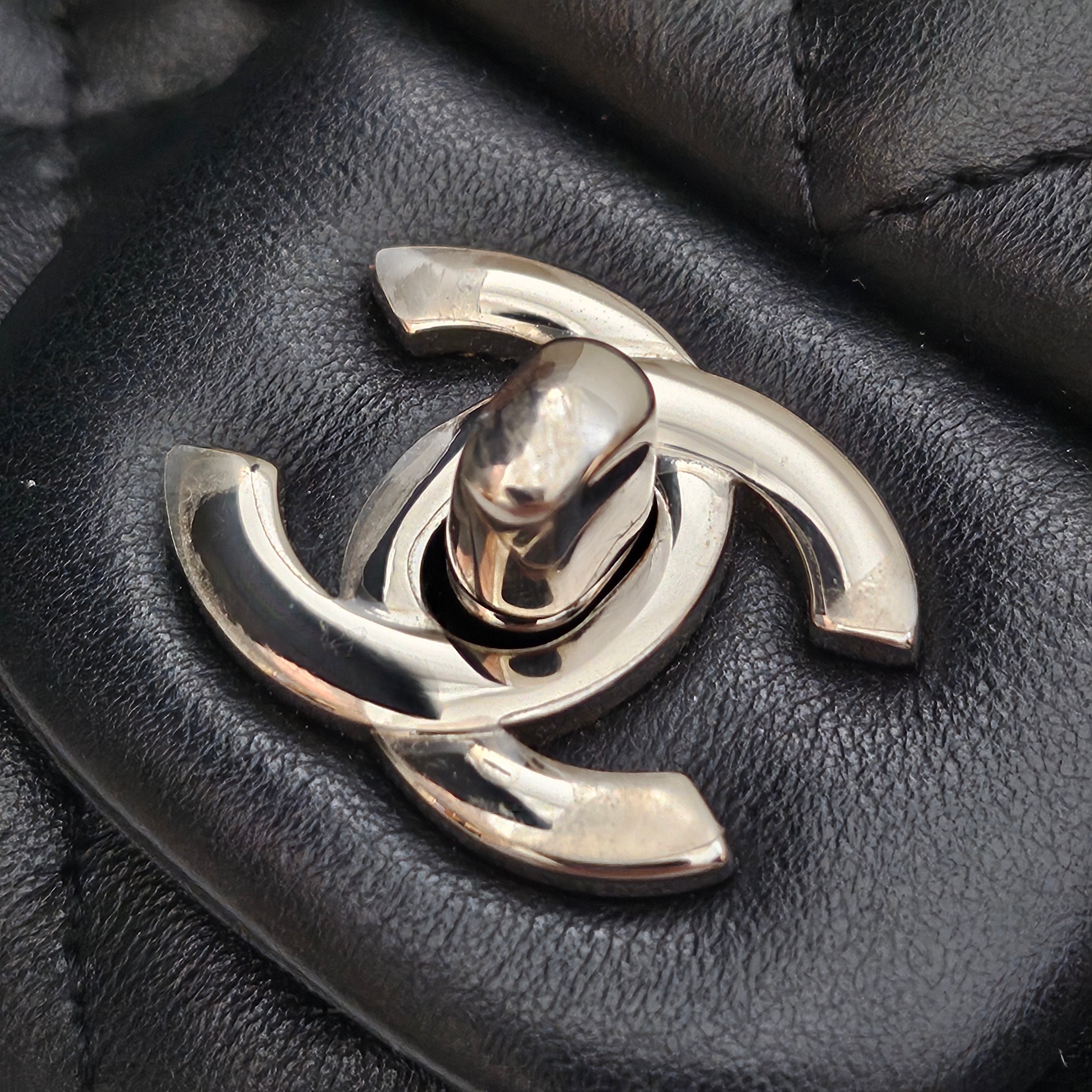 Chanel Quilted Uniform Leather CC Belt Bum Bag Black