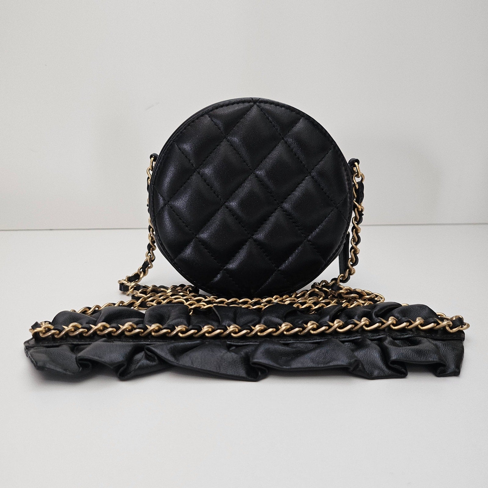 Chanel Lambskin Quilted Romance Round Clutch With Chain Black