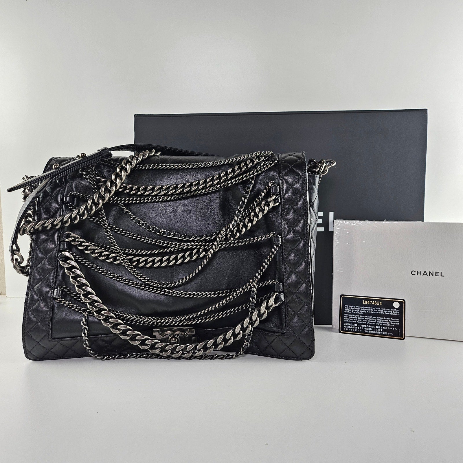 Chanel Boy Flap Bag Enchained Lambskin XL