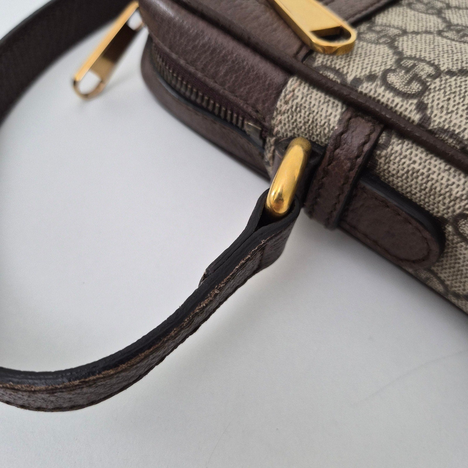 Gucci GG Supreme Monogram Web Small Ophidia Messenger Bag Brown