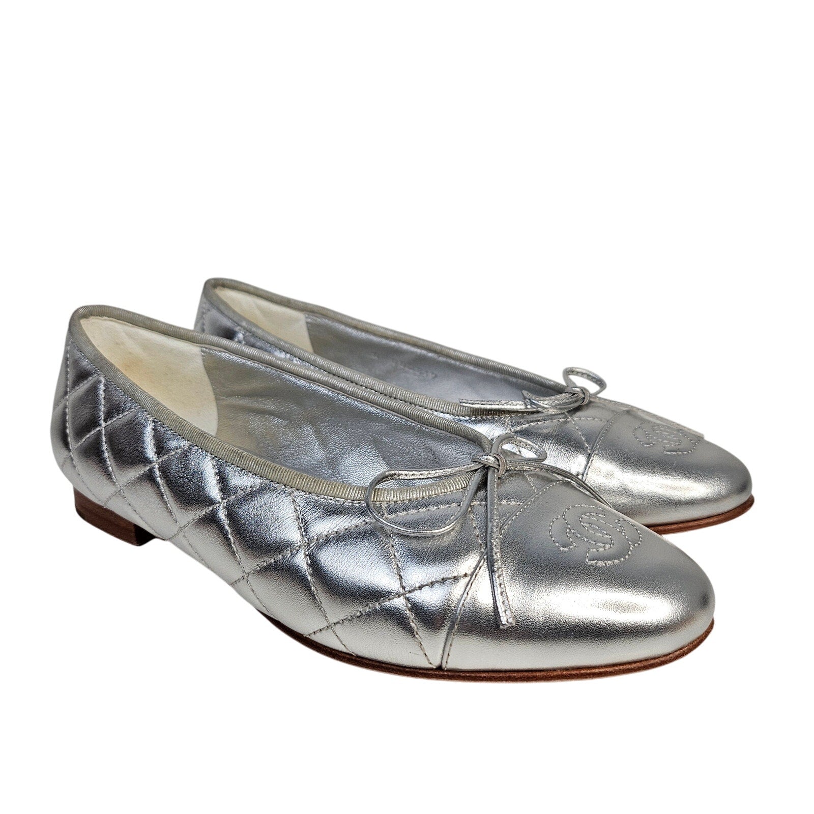 Chanel Silver Quilted Leather Ballet Flats US 8 / EU 38