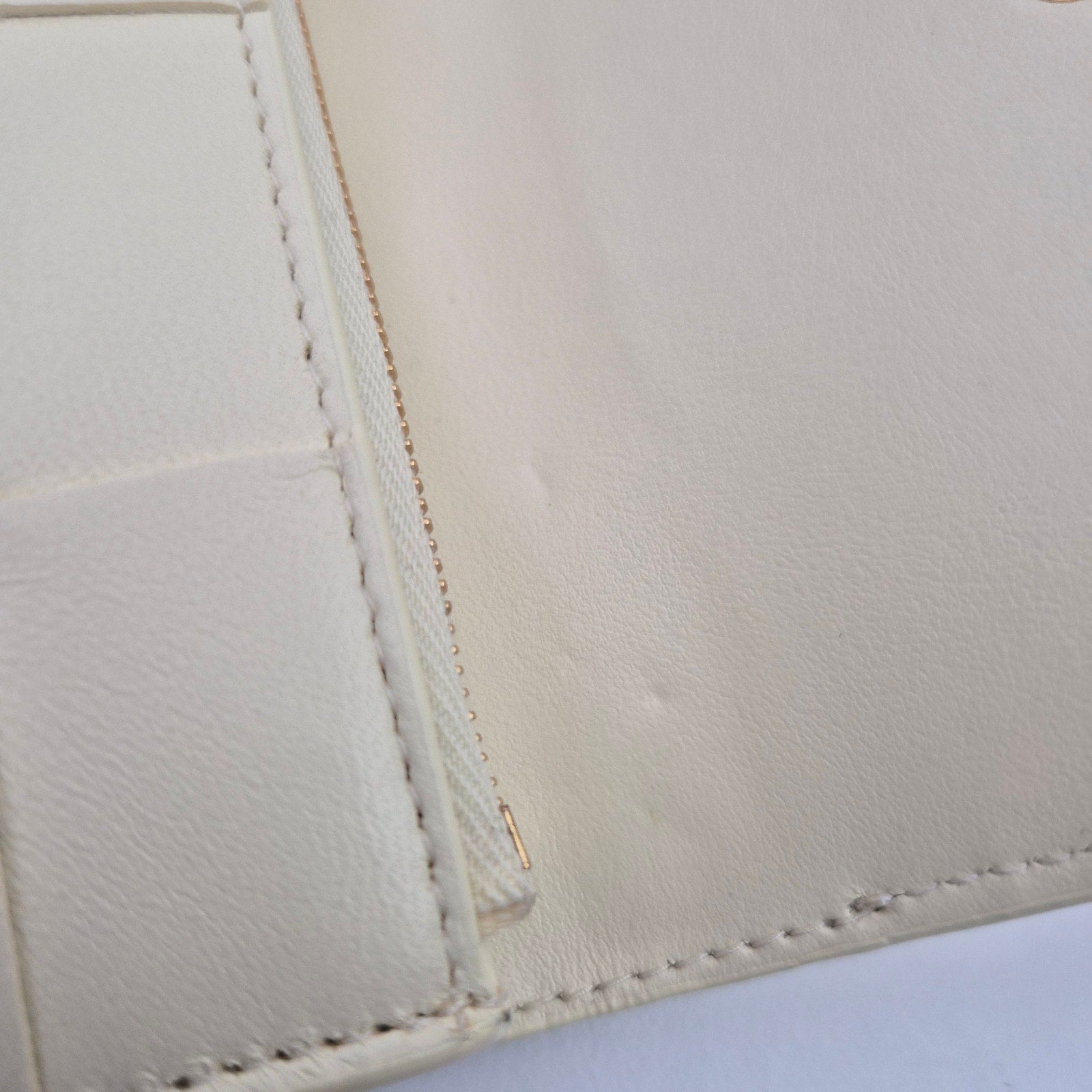 Bottega Veneta White Cassette Intrecciato Small Trifold Wallet