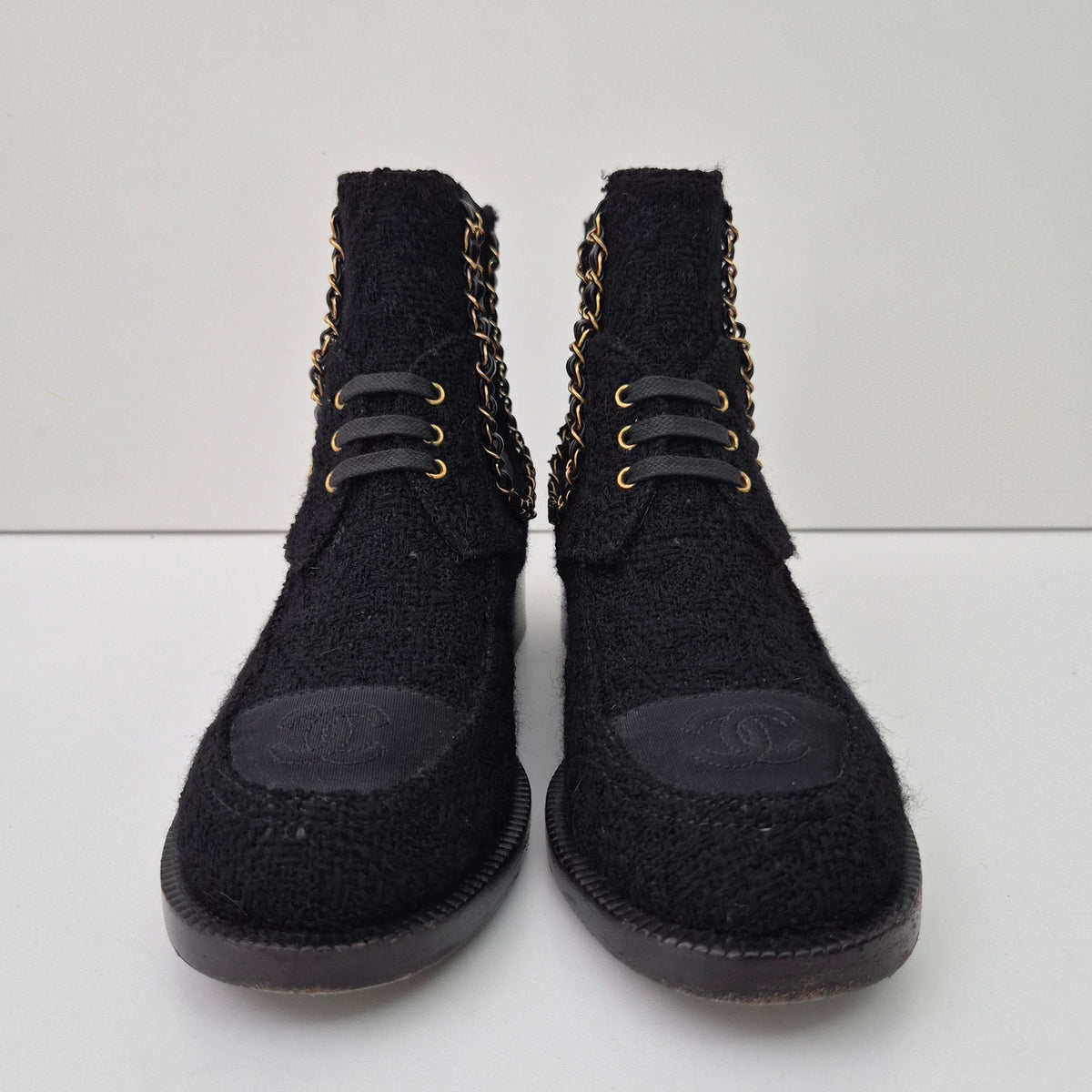 Chanel Women's Tweed Chain Chelsea Ankle Boots US 7 / EU 37