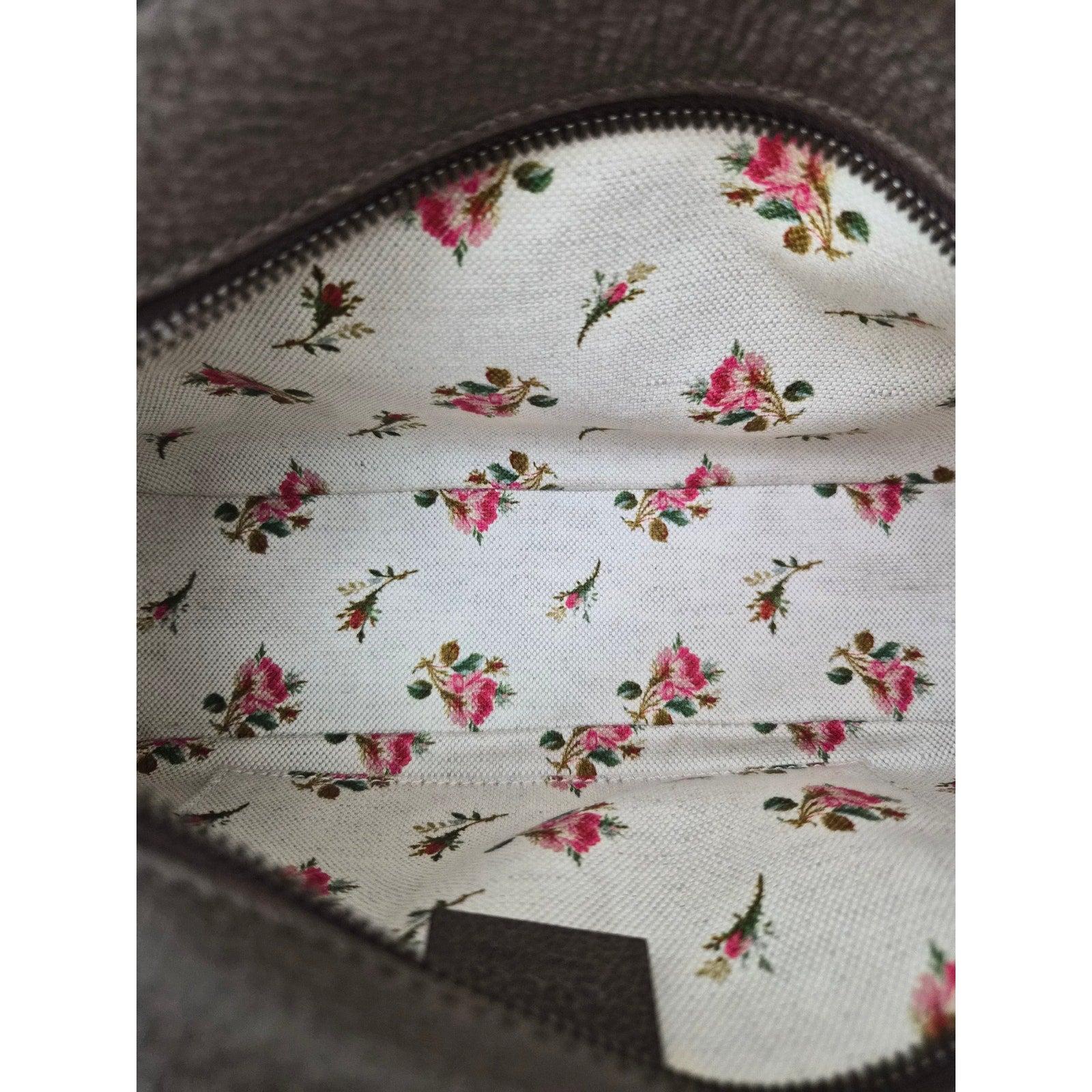 Gucci GG Supreme Monogram Web Neo Vintage Crossbody Bag