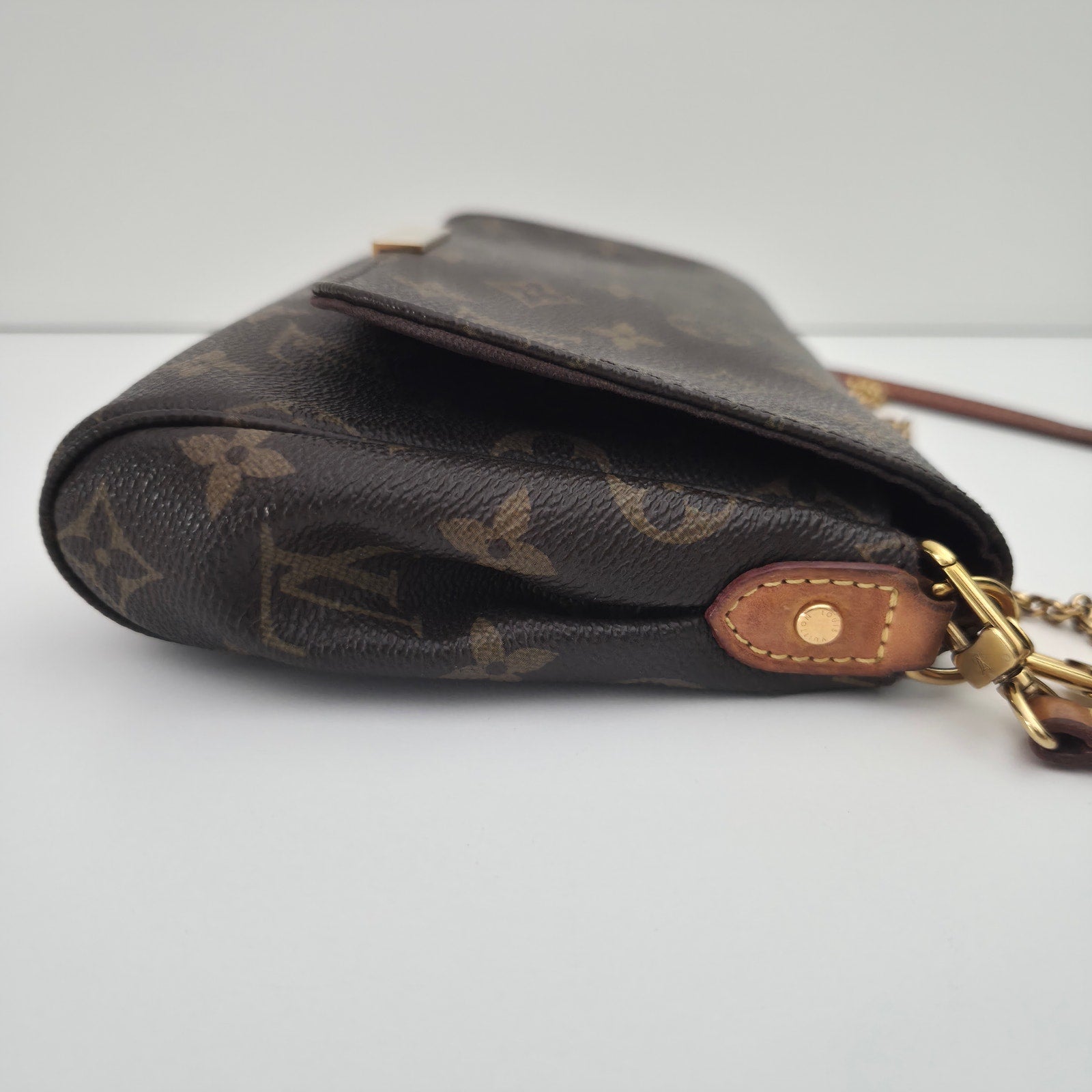 Louis Vuitton Monogram Favorite MM Crossbody