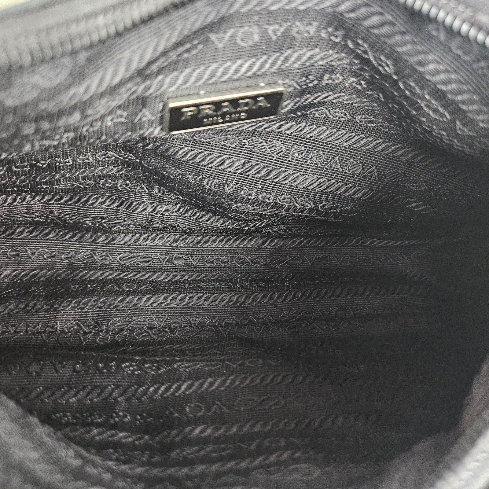 Prada Tessuto Re-Edition 2000 Nylon Shoulder Bag Black